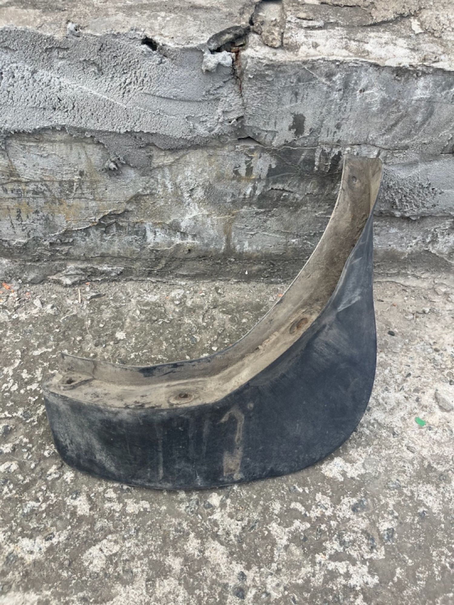 https://gcs.partsauto.market/rn-stockpro.appspot.com/thmbs/userImages/74b999aff9da8d5a09f9ff26dc196135/part/8f7a13d8-48ad-4097-a282-922a4c2d3167_1748072129090.jpg