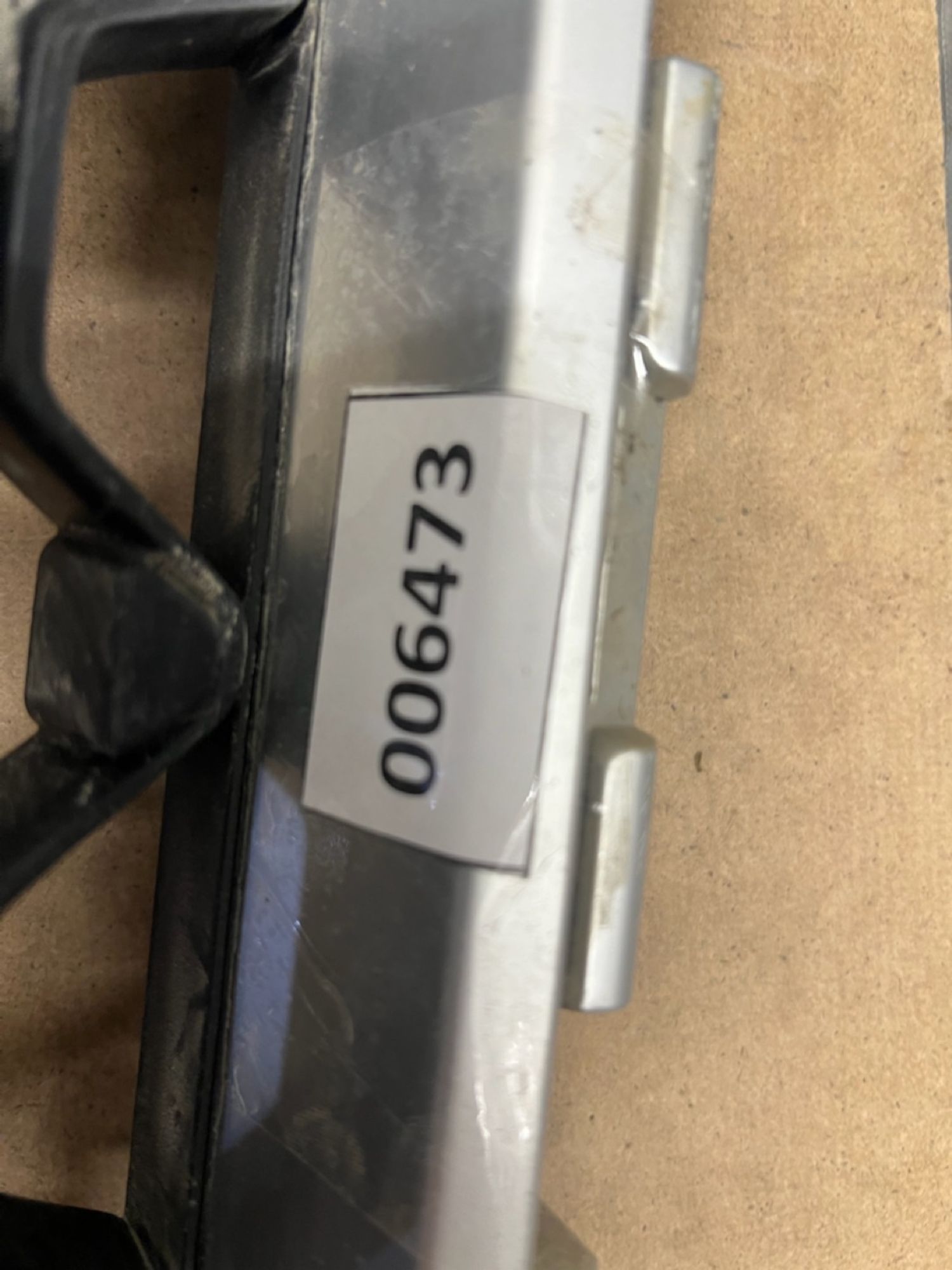 https://gcs.partsauto.market/rn-stockpro.appspot.com/thmbs/userImages/74b999aff9da8d5a09f9ff26dc196135/part/8fa3df48-88d7-4c36-b8fb-ca1dd501763c_1743699407421.jpg