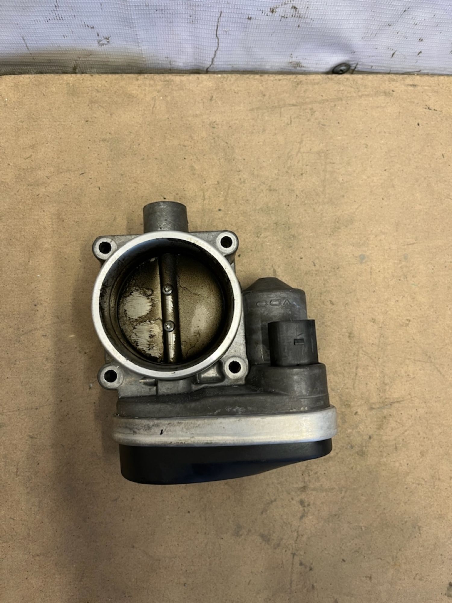 https://gcs.partsauto.market/rn-stockpro.appspot.com/thmbs/userImages/74b999aff9da8d5a09f9ff26dc196135/part/9023f608-4bf8-48c1-8a39-601b2fe7e78a_1750407033887.jpg