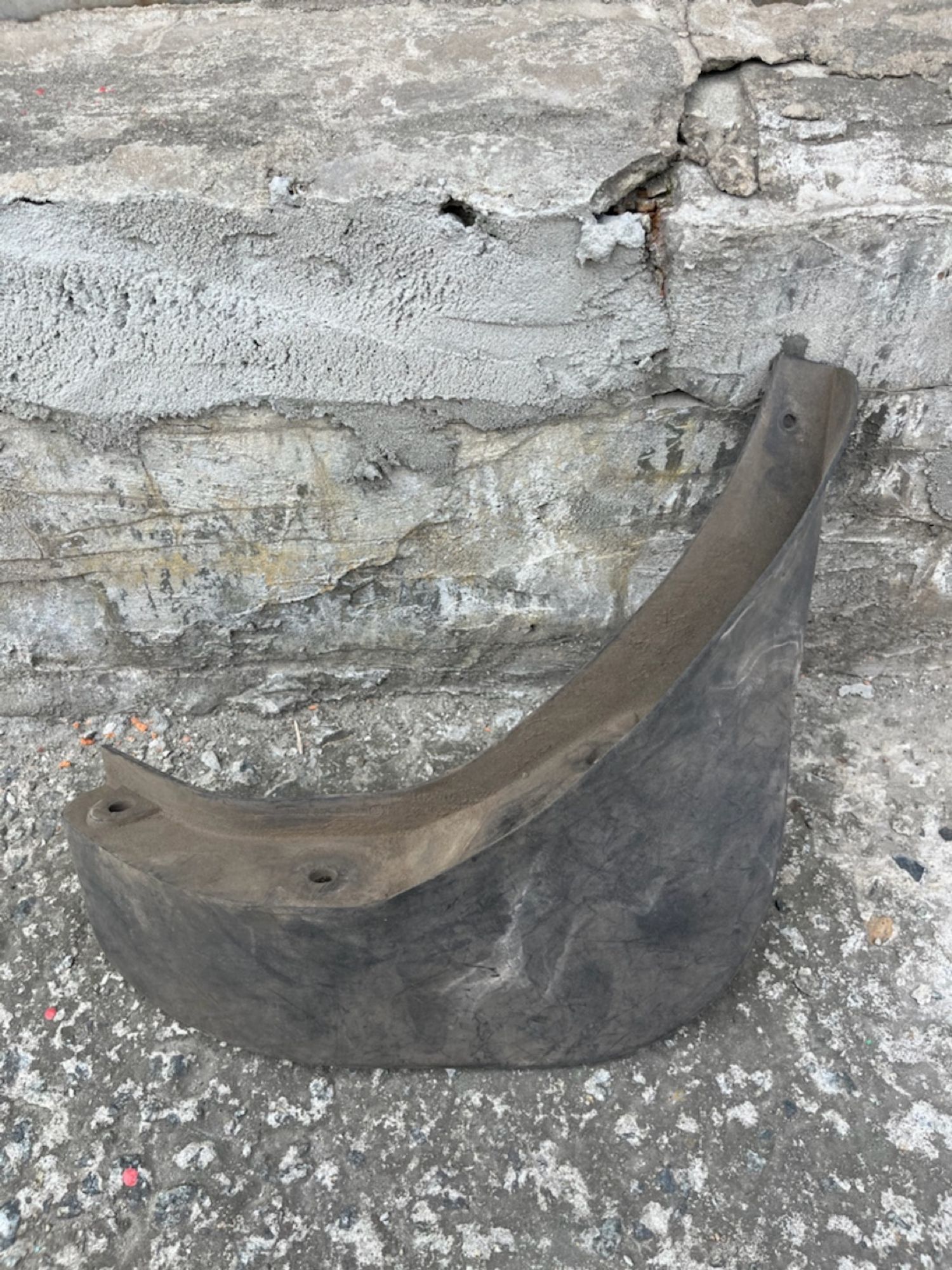 https://gcs.partsauto.market/rn-stockpro.appspot.com/thmbs/userImages/74b999aff9da8d5a09f9ff26dc196135/part/9318ad8e-028e-4283-86e8-899f38595513_1748070857869.jpg