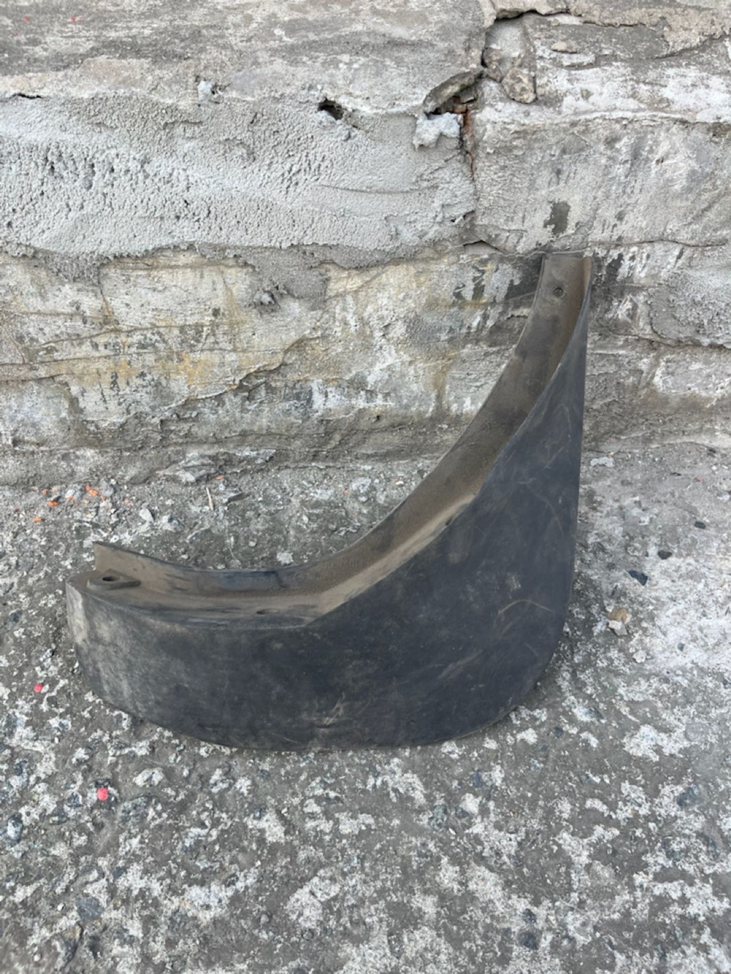 https://gcs.partsauto.market/rn-stockpro.appspot.com/thmbs/userImages/74b999aff9da8d5a09f9ff26dc196135/part/95f5f91d-8e4c-4140-a81b-c2ca41770b0a_1748074128540.jpg