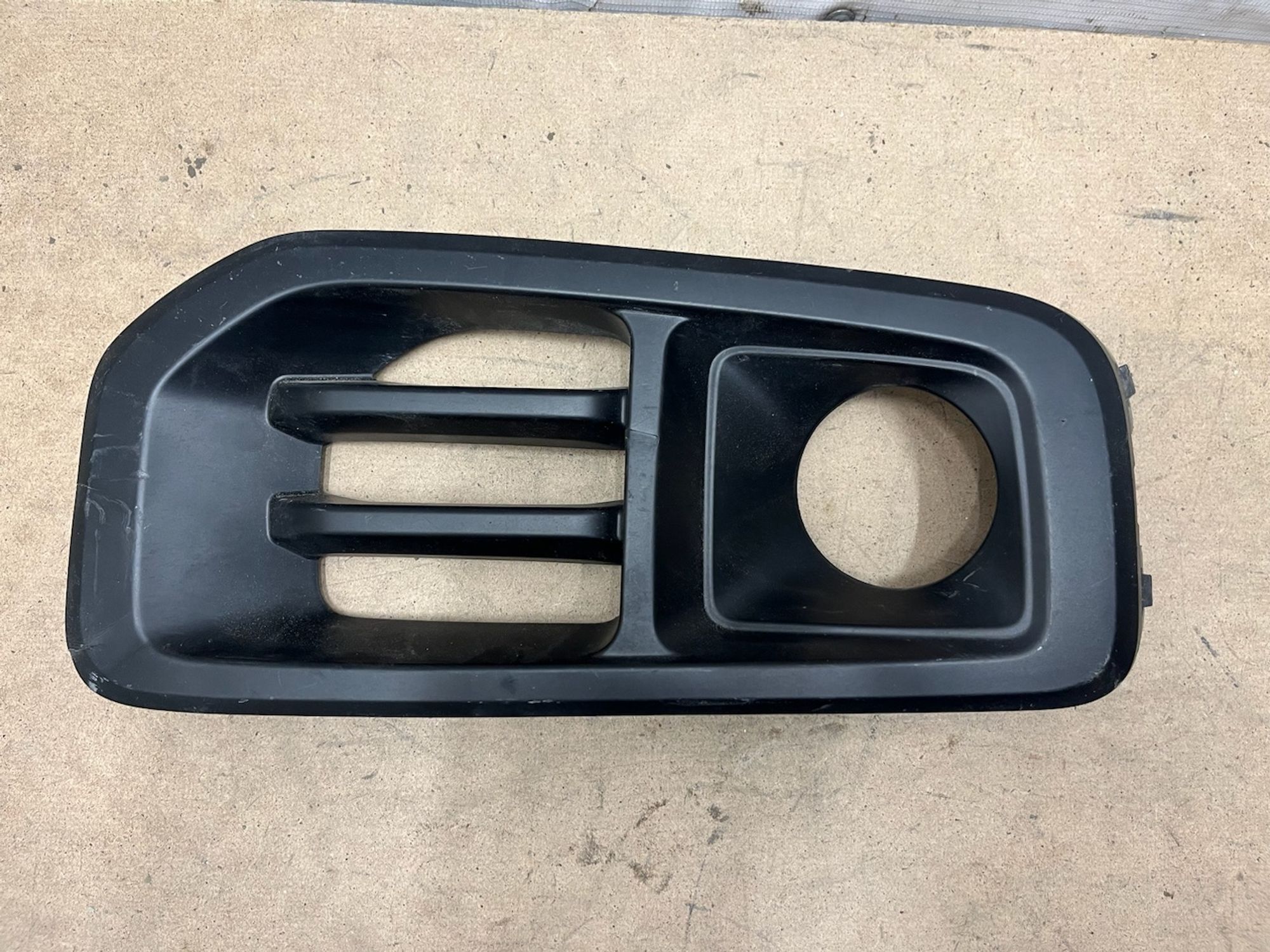 https://gcs.partsauto.market/rn-stockpro.appspot.com/thmbs/userImages/74b999aff9da8d5a09f9ff26dc196135/part/96c88297-5429-4500-a3ca-49149411cd6e_1744366860112.jpg