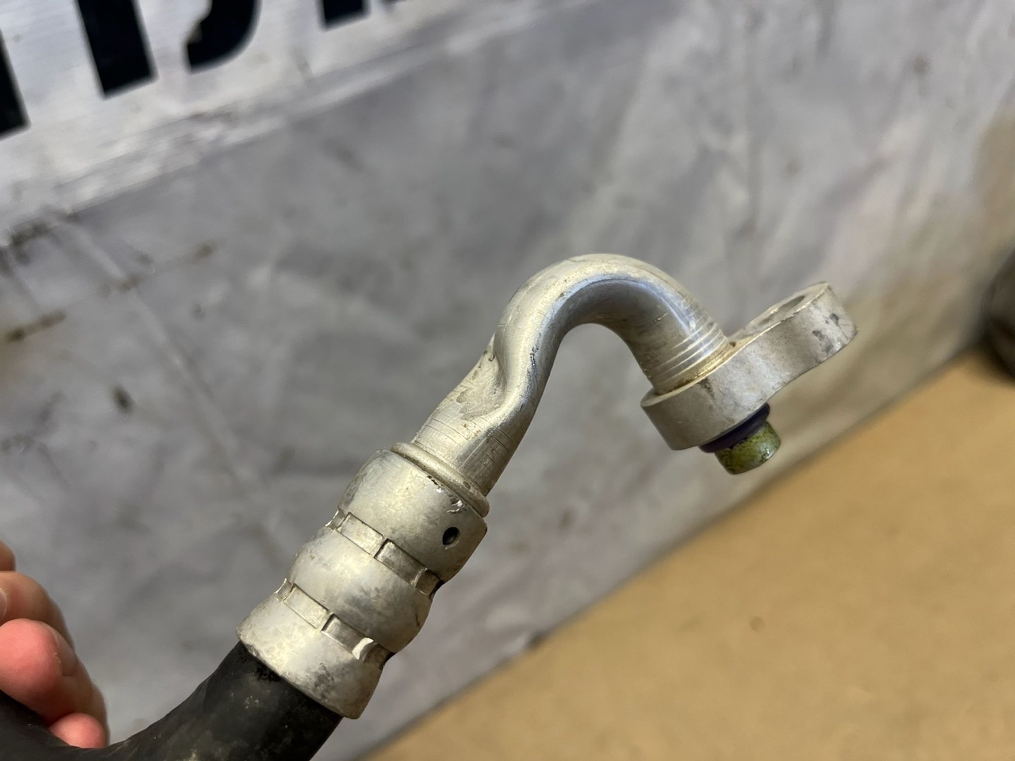 https://gcs.partsauto.market/rn-stockpro.appspot.com/thmbs/userImages/74b999aff9da8d5a09f9ff26dc196135/part/99af8bd0-92ef-42f2-9fe1-0edb6133dba7_1750403297870.jpg