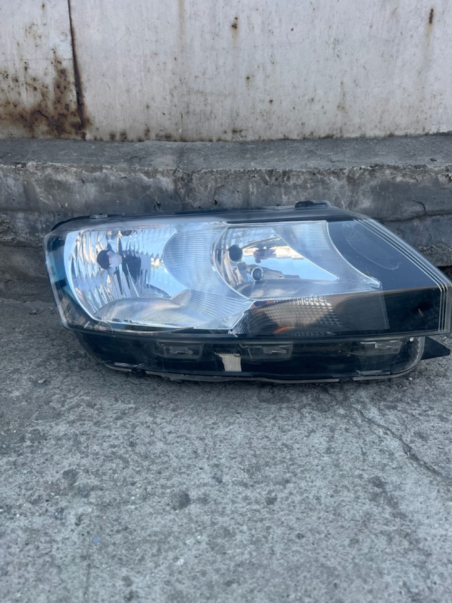 https://gcs.partsauto.market/rn-stockpro.appspot.com/thmbs/userImages/74b999aff9da8d5a09f9ff26dc196135/part/9aed6d9f-7a7a-4cc1-88a9-d9e846031efe_1750336573219.jpg