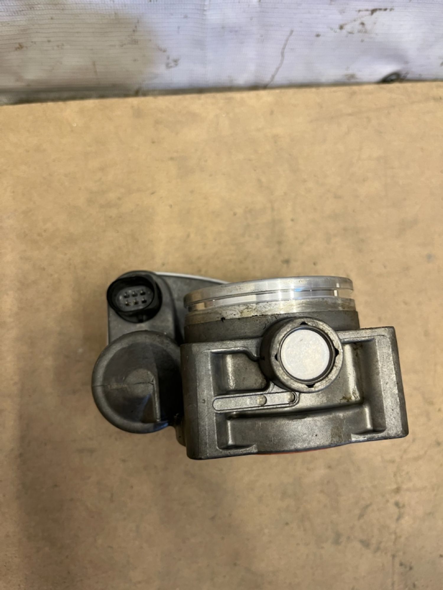 https://gcs.partsauto.market/rn-stockpro.appspot.com/thmbs/userImages/74b999aff9da8d5a09f9ff26dc196135/part/9b1b2b7c-8a91-42f4-b246-d6562b5ee59d_1750407038282.jpg