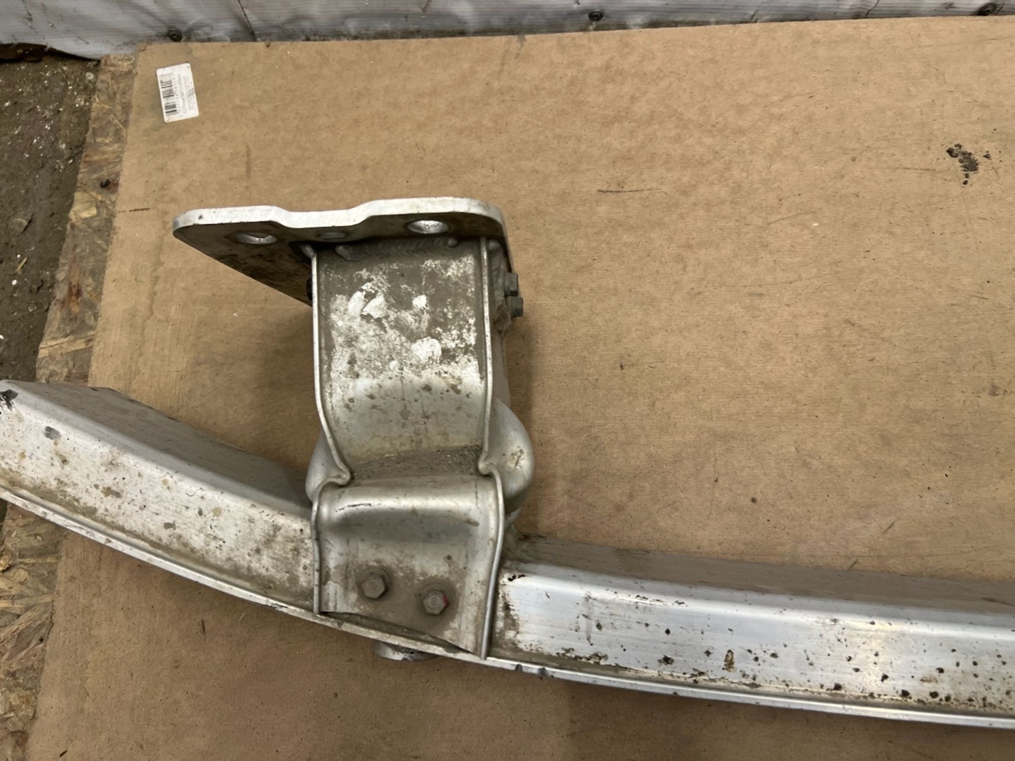 https://gcs.partsauto.market/rn-stockpro.appspot.com/thmbs/userImages/74b999aff9da8d5a09f9ff26dc196135/part/9d649620-375e-4067-8011-f205fc7ebc35_1747764102854.jpg