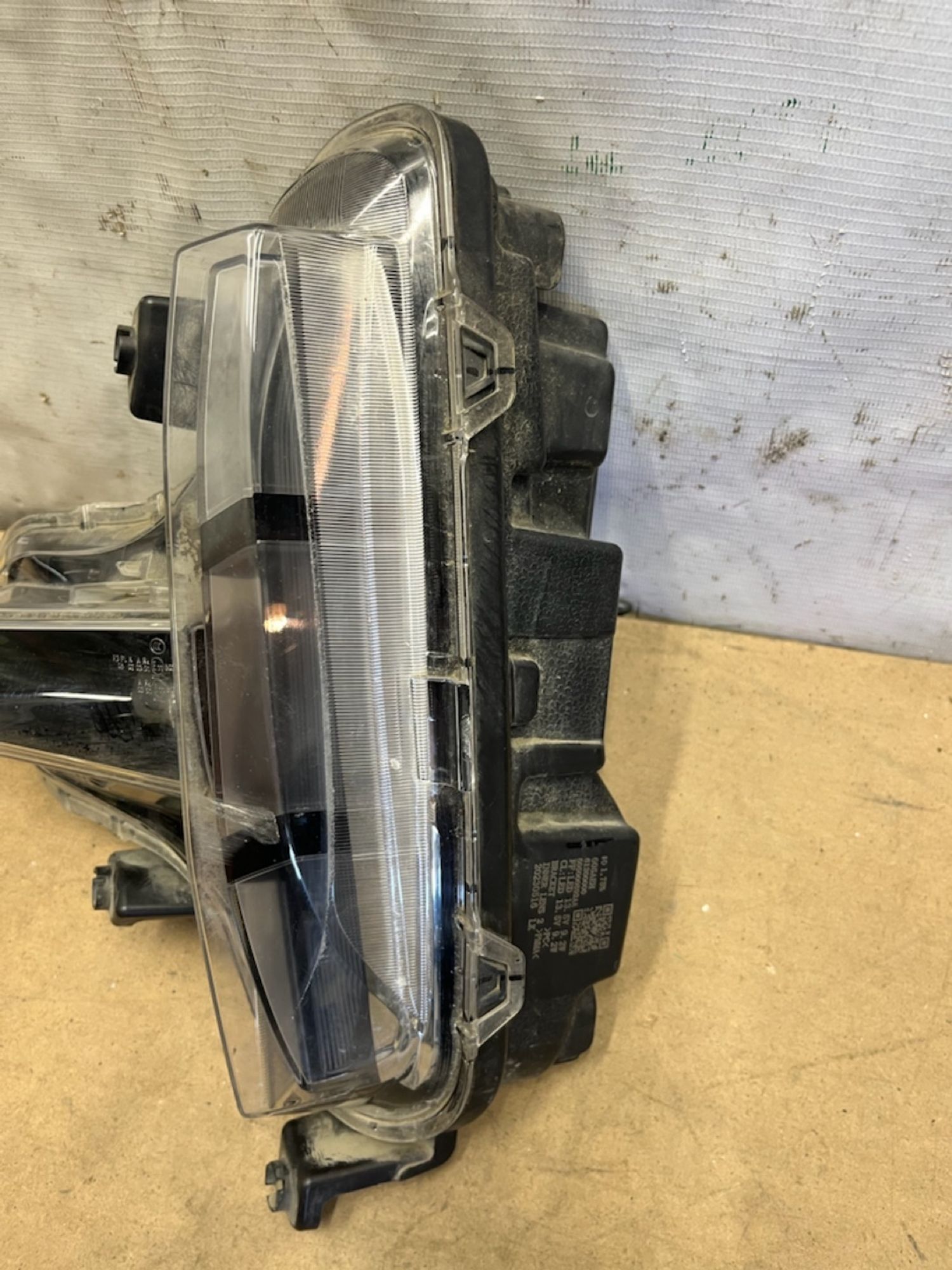 https://gcs.partsauto.market/rn-stockpro.appspot.com/thmbs/userImages/74b999aff9da8d5a09f9ff26dc196135/part/a0c23aeb-20ec-4e75-9941-8e879d07d378_1750066507633.jpg