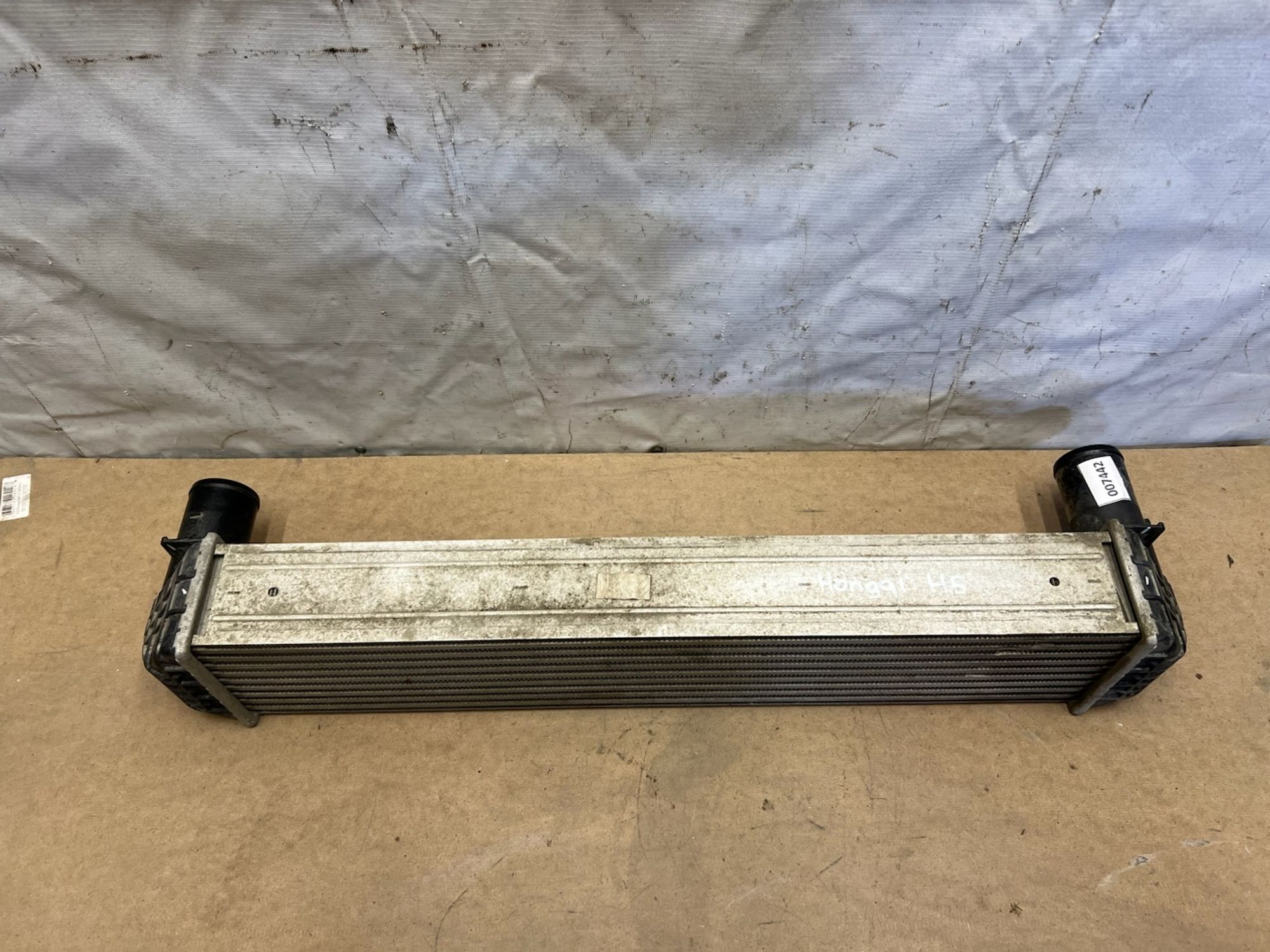 https://gcs.partsauto.market/rn-stockpro.appspot.com/thmbs/userImages/74b999aff9da8d5a09f9ff26dc196135/part/a28c596a-23a0-4f80-aac1-46a7132ffd97_1748366121026.jpg