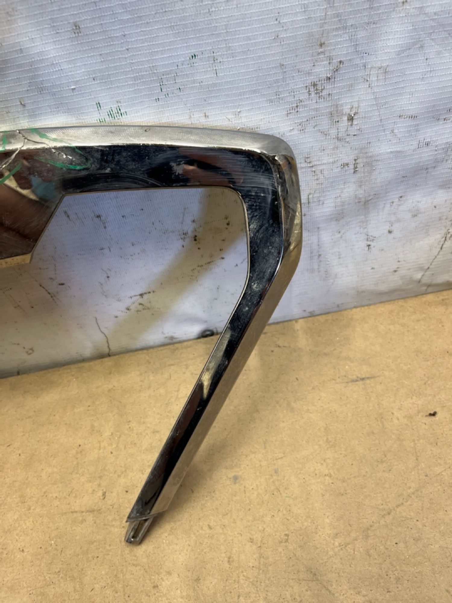 https://gcs.partsauto.market/rn-stockpro.appspot.com/thmbs/userImages/74b999aff9da8d5a09f9ff26dc196135/part/a3870ff7-f0bd-4127-8283-68da776b6ac5_1750325049328.jpg