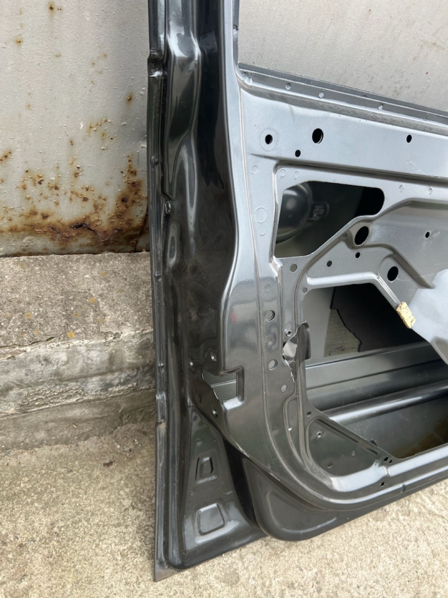 https://gcs.partsauto.market/rn-stockpro.appspot.com/thmbs/userImages/74b999aff9da8d5a09f9ff26dc196135/part/a4bb7d86-f64e-45a2-b6db-4039c9e24acd_1747673591268.jpg