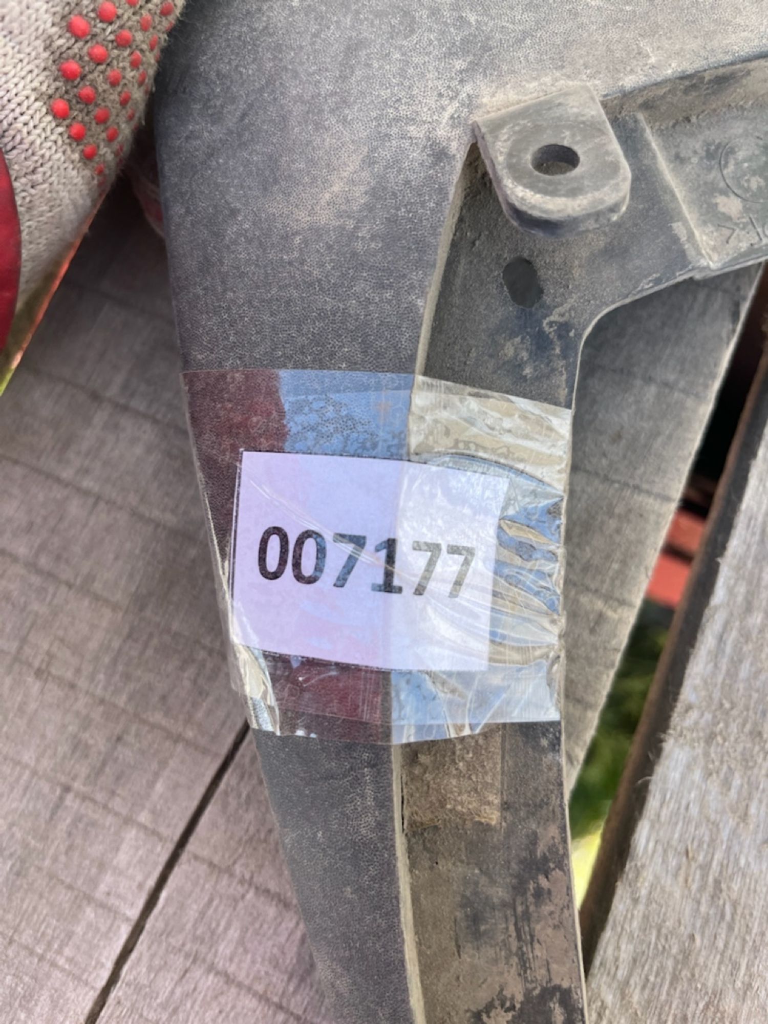 https://gcs.partsauto.market/rn-stockpro.appspot.com/thmbs/userImages/74b999aff9da8d5a09f9ff26dc196135/part/a572a447-e0eb-41f5-97bf-c8e601427098_1748089079114.jpg