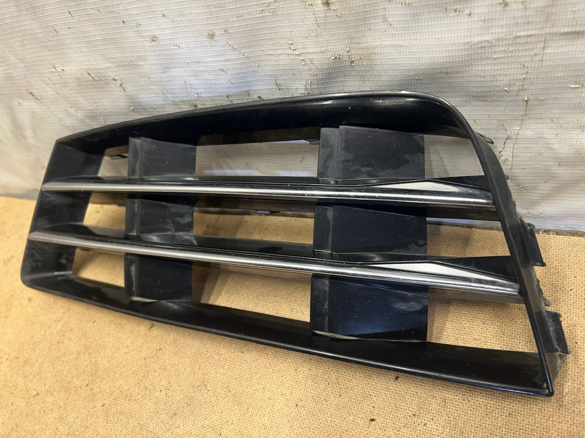 https://gcs.partsauto.market/rn-stockpro.appspot.com/thmbs/userImages/74b999aff9da8d5a09f9ff26dc196135/part/a6e1add4-d60f-486c-8430-58079fb95b56_1744910746269.jpg
