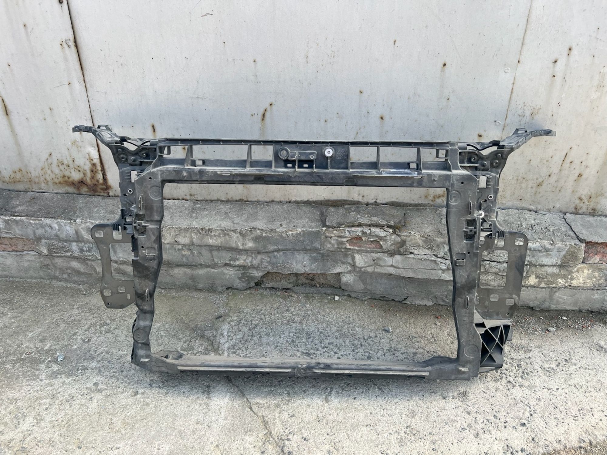 https://gcs.partsauto.market/rn-stockpro.appspot.com/thmbs/userImages/74b999aff9da8d5a09f9ff26dc196135/part/a93b767e-4815-4bfb-aebb-aa2d82f0b003_1749230418376.jpg