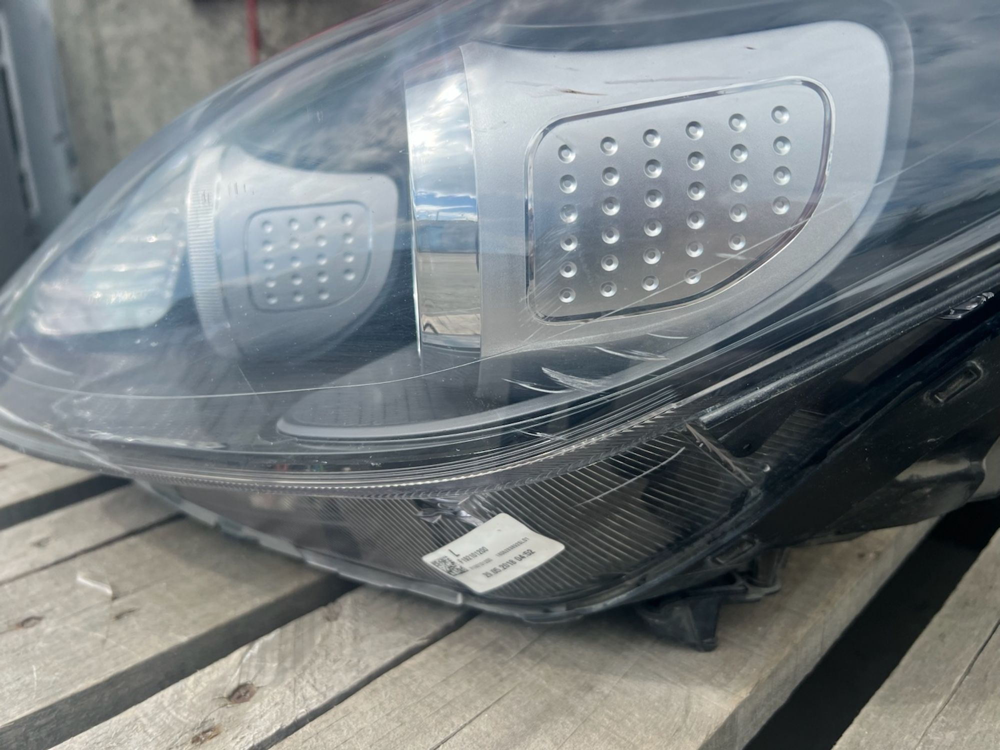 https://gcs.partsauto.market/rn-stockpro.appspot.com/thmbs/userImages/74b999aff9da8d5a09f9ff26dc196135/part/abe73612-5c57-4750-aa30-b6341fd64e00_1748280363122.jpg