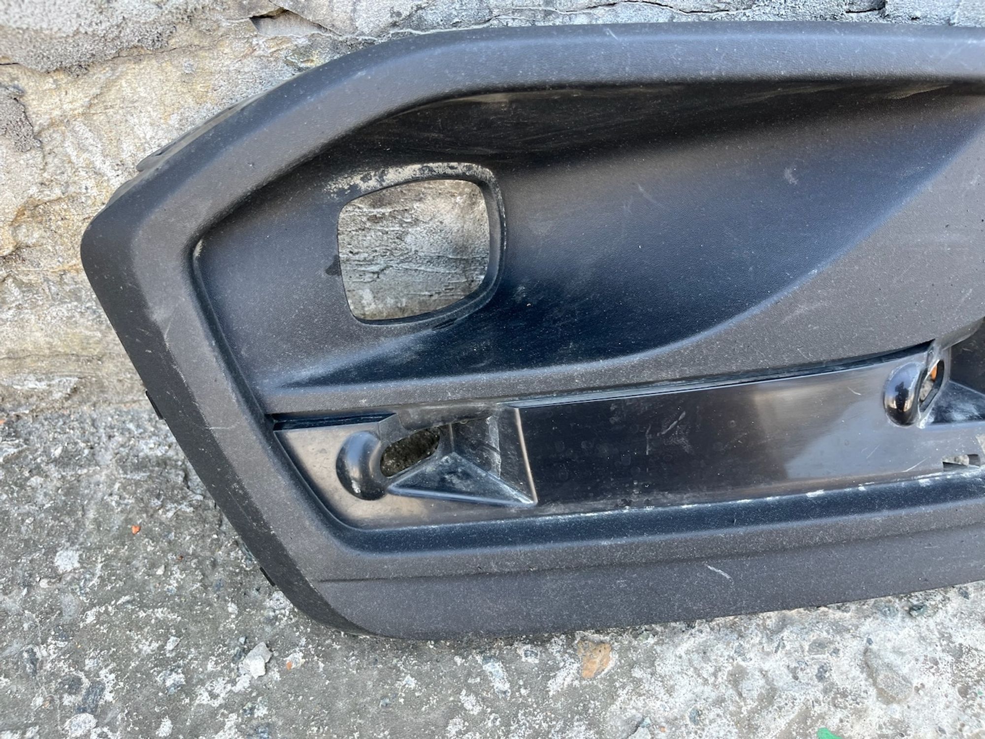 https://gcs.partsauto.market/rn-stockpro.appspot.com/thmbs/userImages/74b999aff9da8d5a09f9ff26dc196135/part/ad60963e-1e3b-4424-a1eb-1891244cf27e_1749205426517.jpg