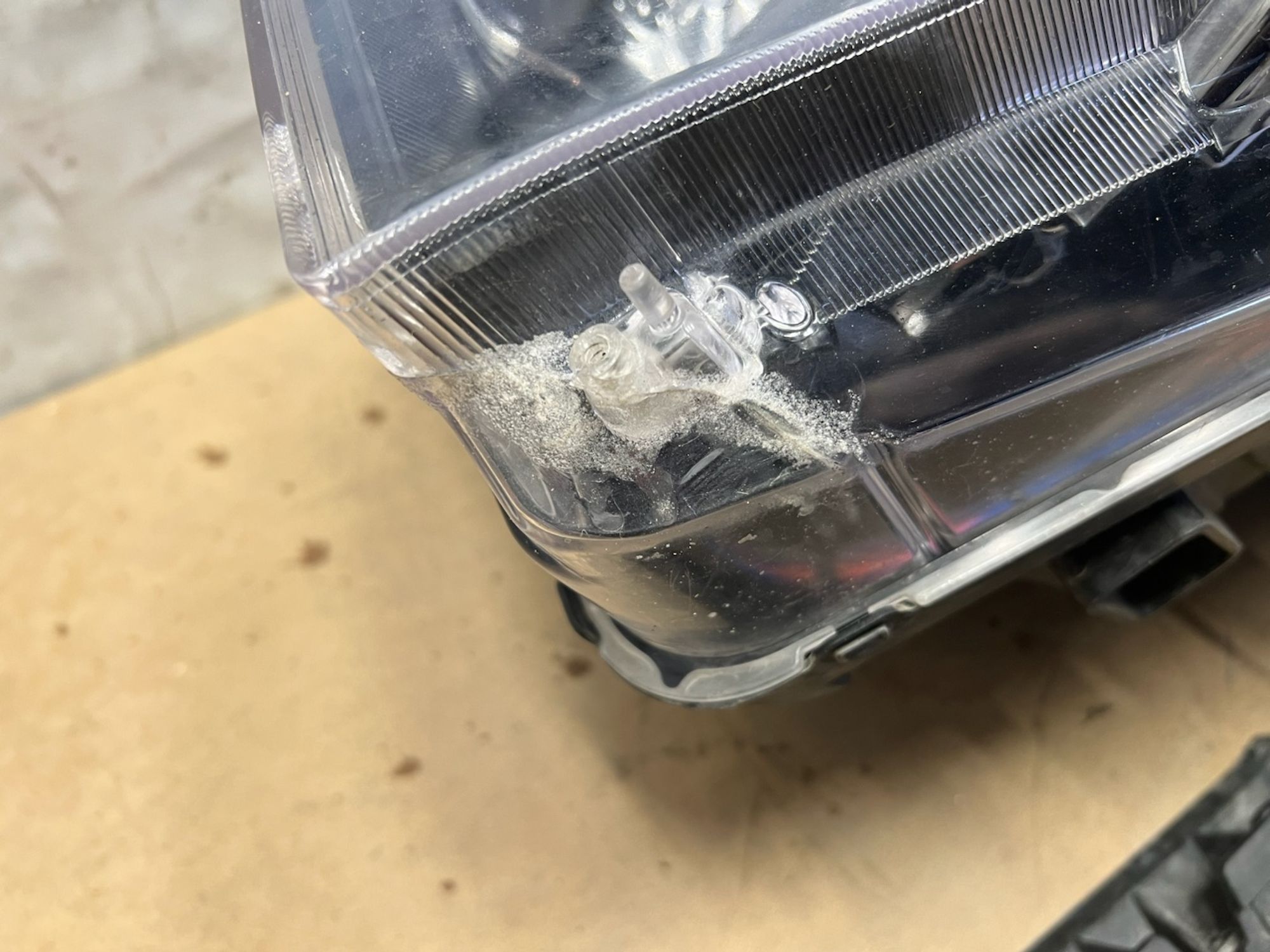 https://gcs.partsauto.market/rn-stockpro.appspot.com/thmbs/userImages/74b999aff9da8d5a09f9ff26dc196135/part/af6dcd5f-180a-413f-993f-91b2234137d0_1747848563972.jpg