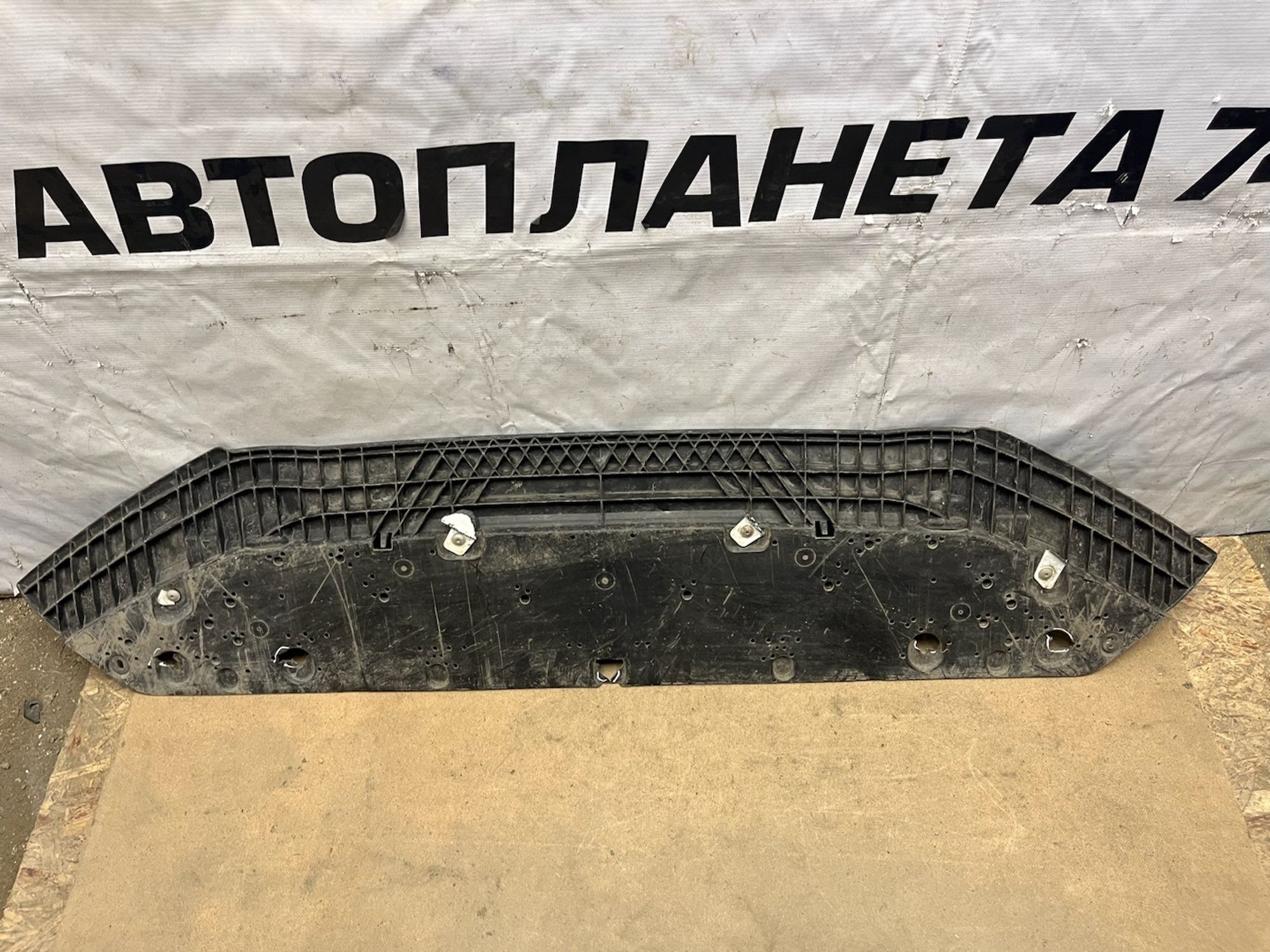 https://gcs.partsauto.market/rn-stockpro.appspot.com/thmbs/userImages/74b999aff9da8d5a09f9ff26dc196135/part/b012f16e-b9c1-4d9f-857f-99f569ccaed1_1745583150920.jpg