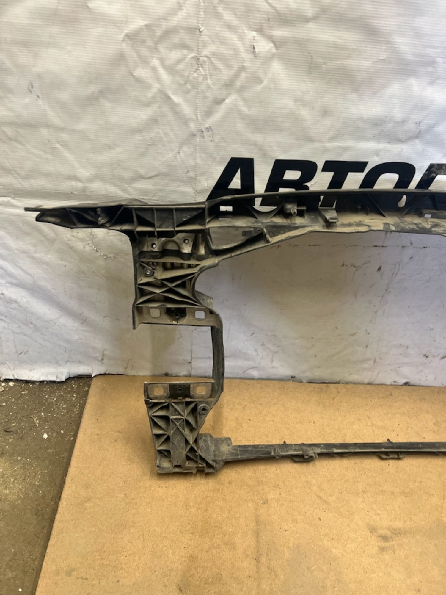 https://gcs.partsauto.market/rn-stockpro.appspot.com/thmbs/userImages/74b999aff9da8d5a09f9ff26dc196135/part/b084ce6f-0169-428c-ad79-005113e4da64_1744909501771.jpg