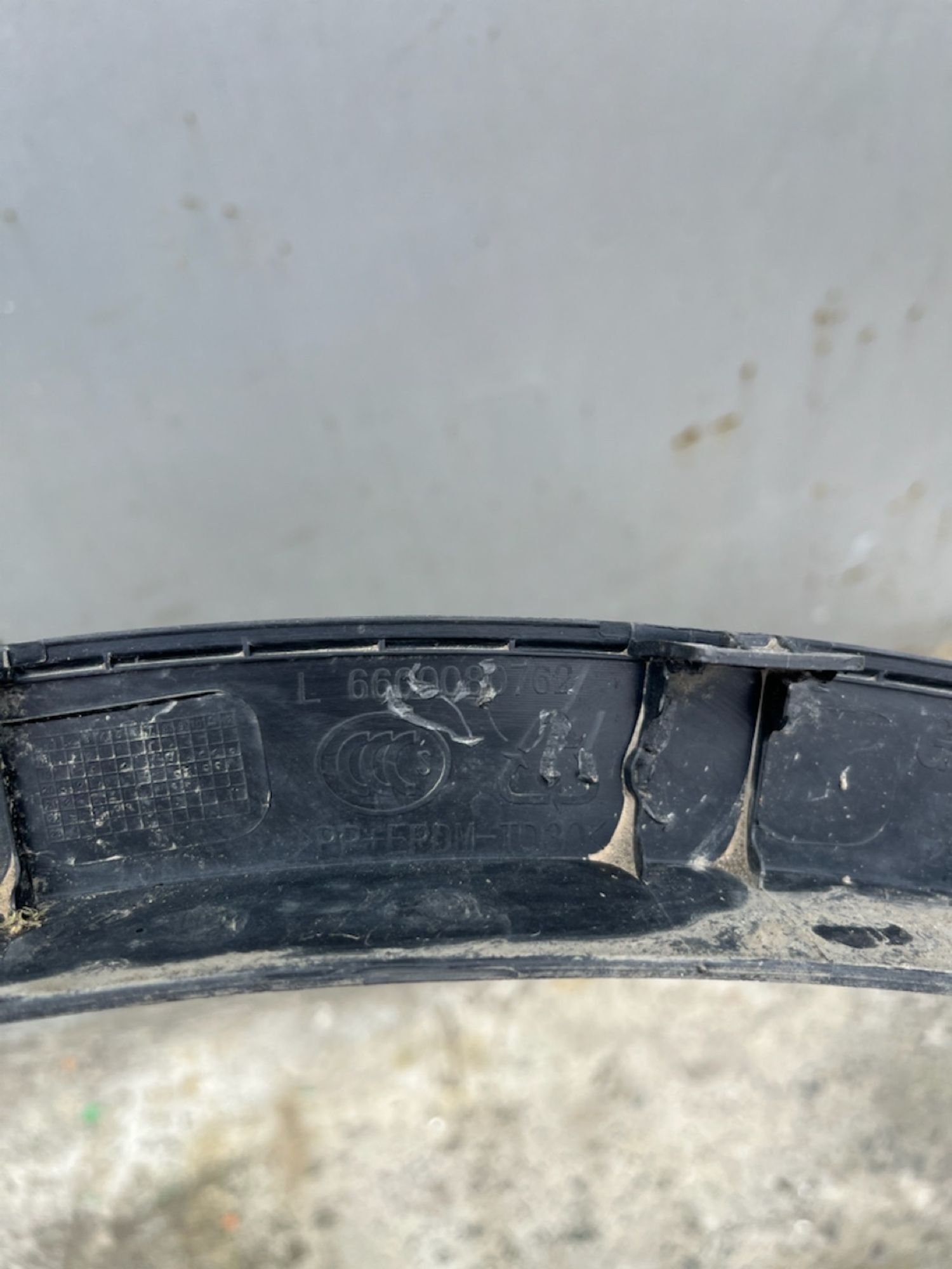 https://gcs.partsauto.market/rn-stockpro.appspot.com/thmbs/userImages/74b999aff9da8d5a09f9ff26dc196135/part/b3d0a5b4-b313-41e2-b4e3-188513c1e553_1747217766869.jpg