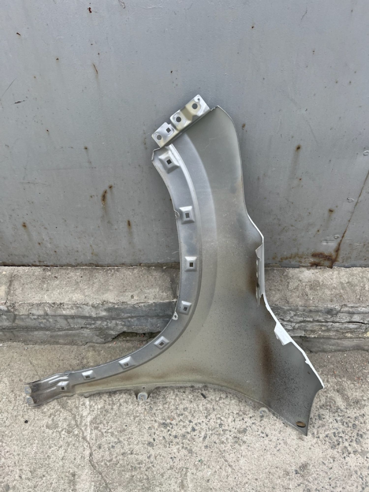 https://gcs.partsauto.market/rn-stockpro.appspot.com/thmbs/userImages/74b999aff9da8d5a09f9ff26dc196135/part/b596e943-182d-45aa-8e56-6d9ae5da63d6_1747760773479.jpg