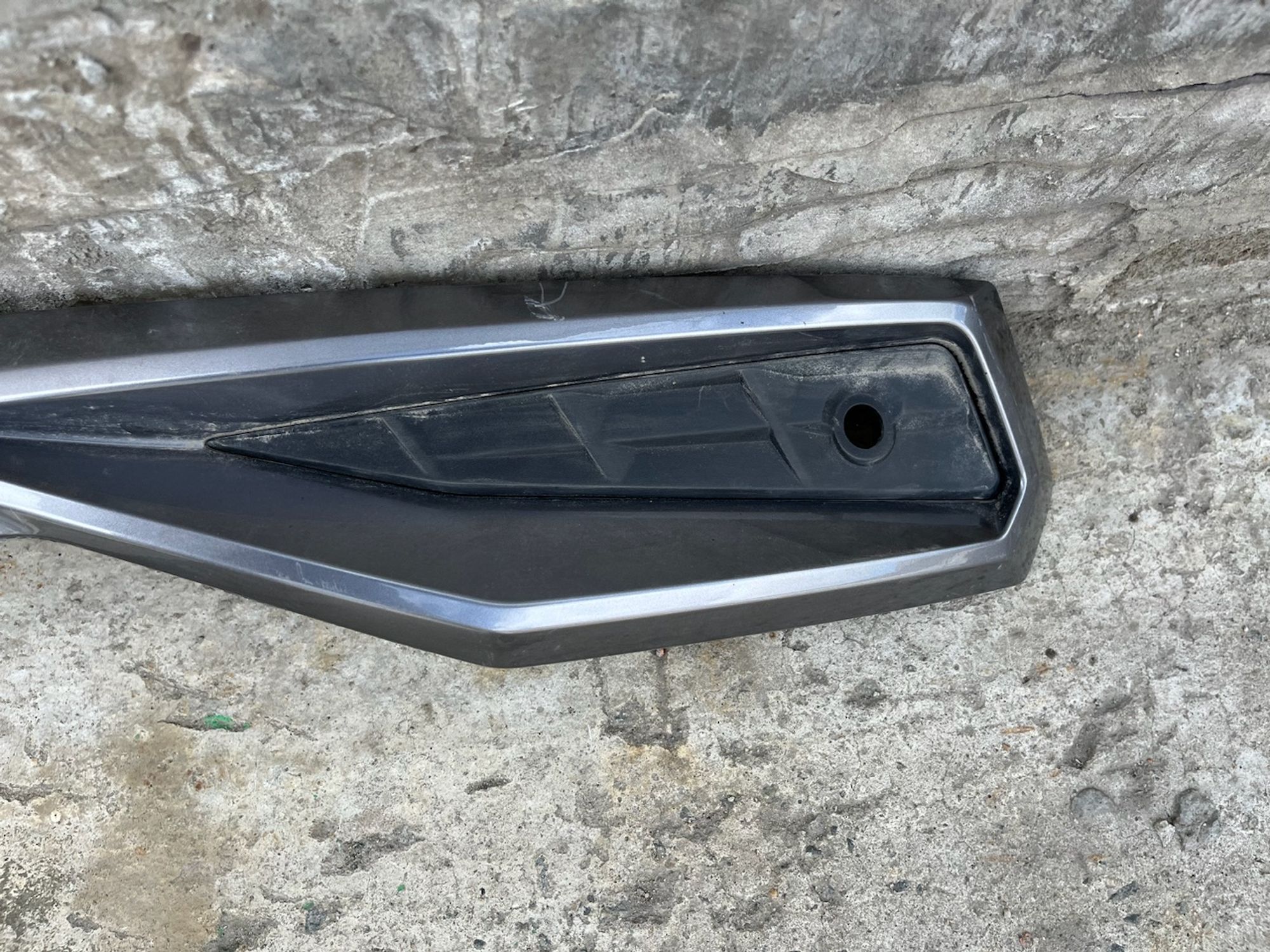https://gcs.partsauto.market/rn-stockpro.appspot.com/thmbs/userImages/74b999aff9da8d5a09f9ff26dc196135/part/b5c9d29a-7cbb-4b8c-b532-ea3befbd8a8b_1748001921849.jpg