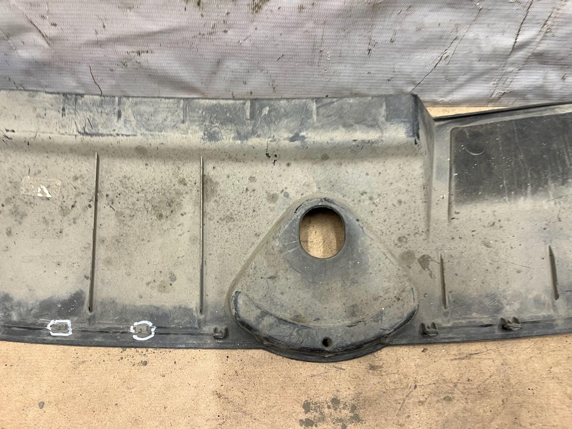 https://gcs.partsauto.market/rn-stockpro.appspot.com/thmbs/userImages/74b999aff9da8d5a09f9ff26dc196135/part/b6393a57-3836-427b-84c7-f2eaab563085_1746013682614.jpg