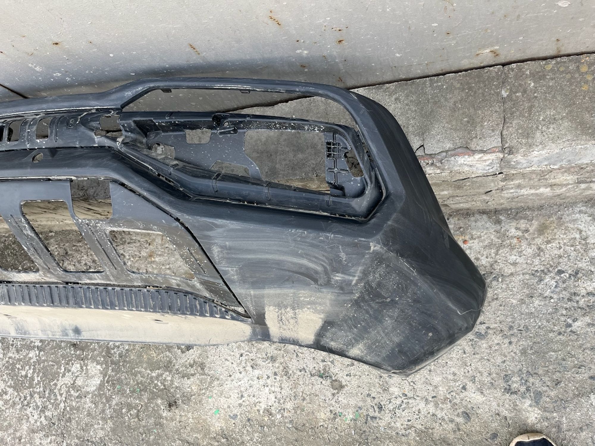 https://gcs.partsauto.market/rn-stockpro.appspot.com/thmbs/userImages/74b999aff9da8d5a09f9ff26dc196135/part/ba4d2abe-13ec-47e1-a55c-f19efe0e2ca8_1749210139450.jpg