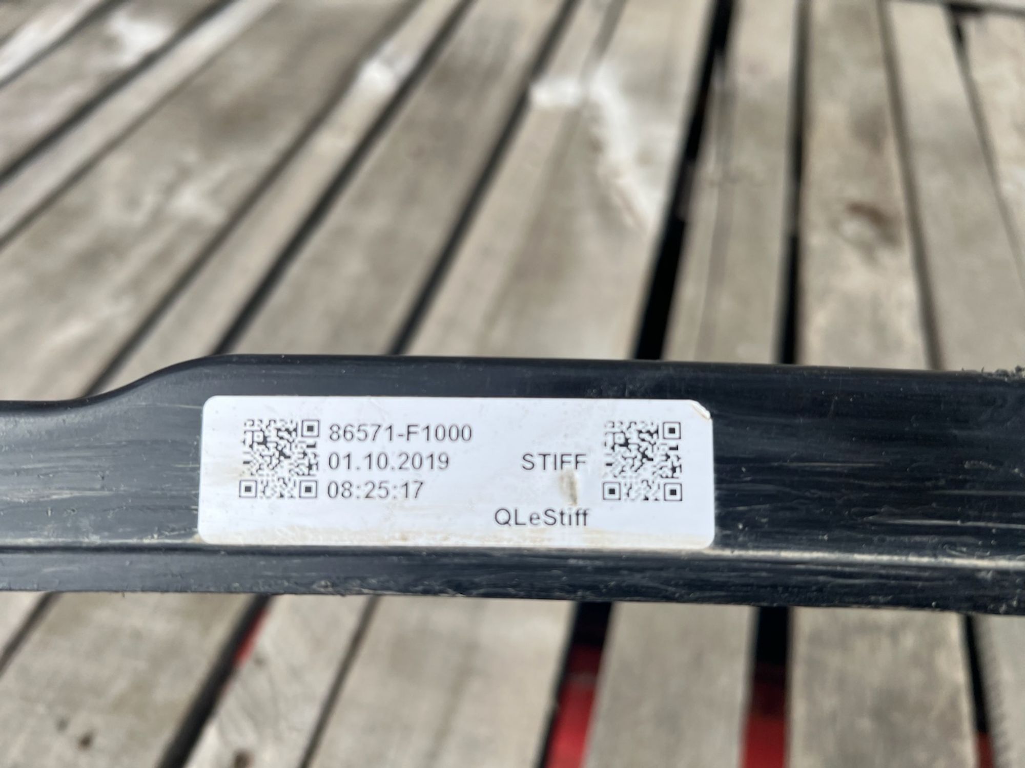 https://gcs.partsauto.market/rn-stockpro.appspot.com/thmbs/userImages/74b999aff9da8d5a09f9ff26dc196135/part/ba6a1536-dd25-4009-9108-8bec55c95276_1747244107216.jpg