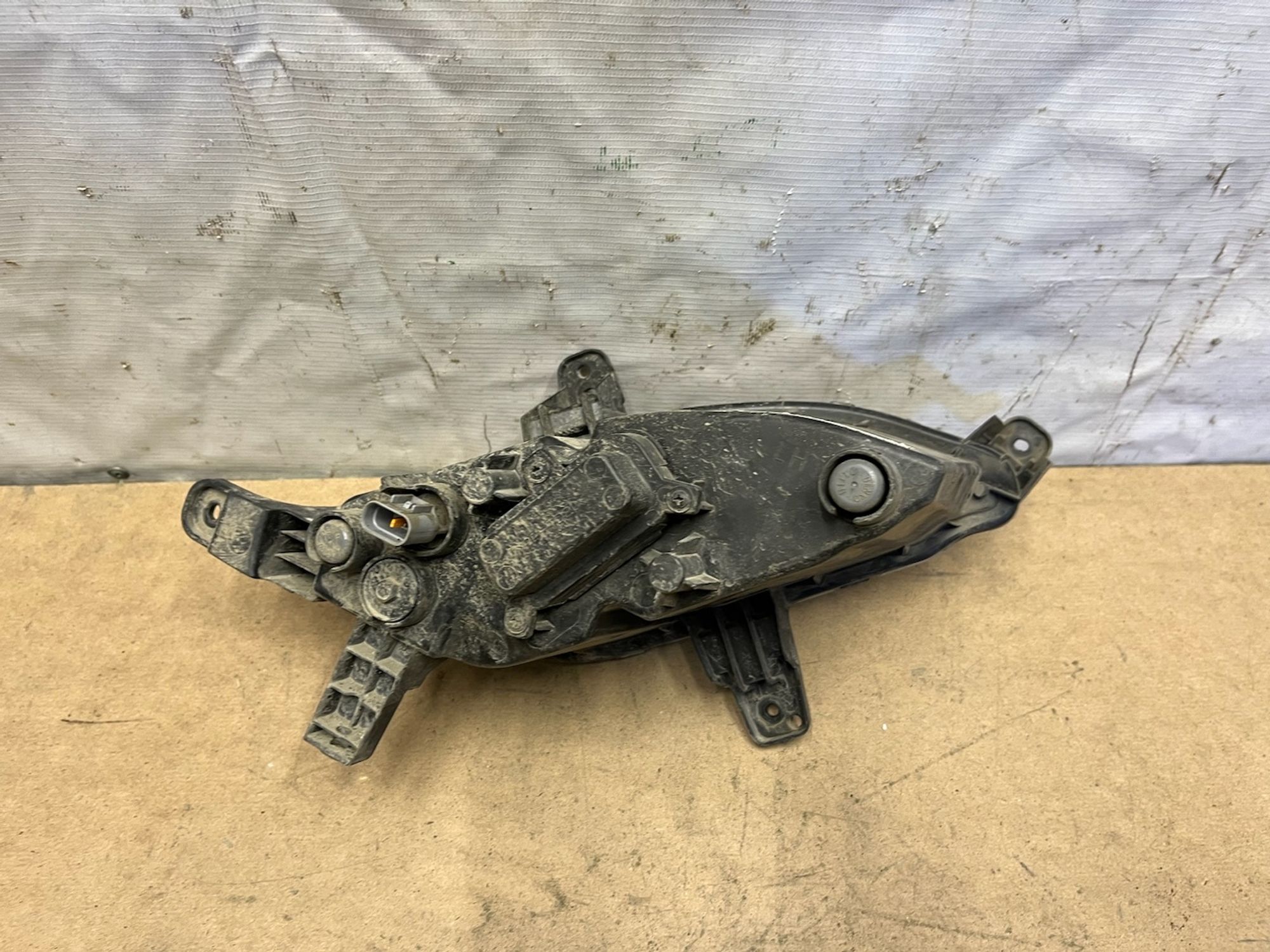 https://gcs.partsauto.market/rn-stockpro.appspot.com/thmbs/userImages/74b999aff9da8d5a09f9ff26dc196135/part/baf5bbcd-50a9-4e42-95e8-6bc17814ae7a_1748065858824.jpg