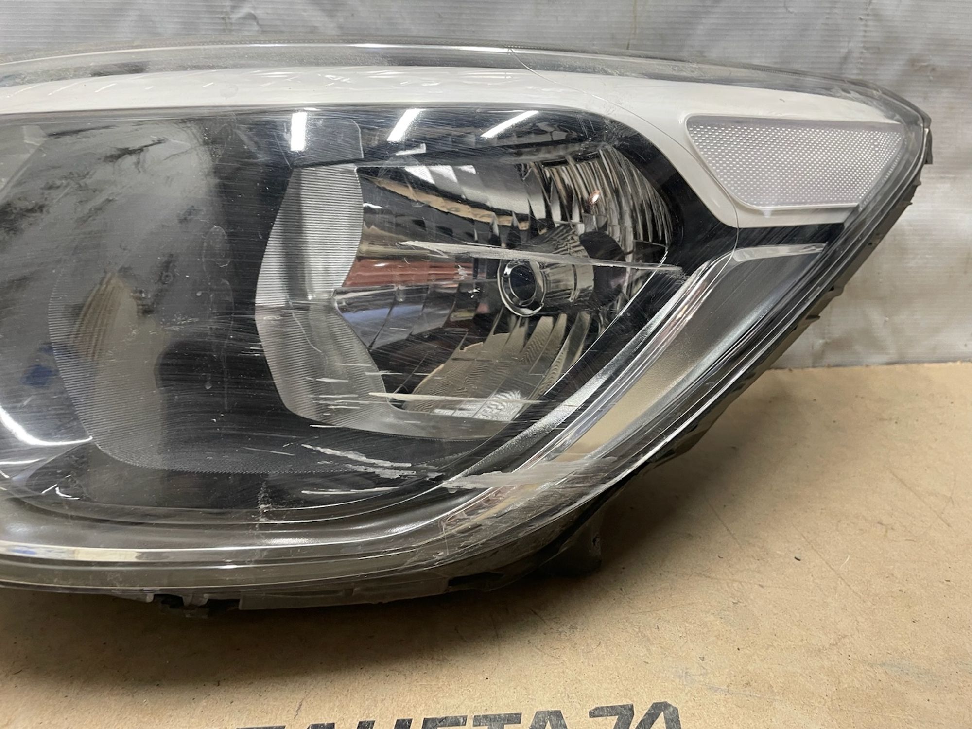 https://gcs.partsauto.market/rn-stockpro.appspot.com/thmbs/userImages/74b999aff9da8d5a09f9ff26dc196135/part/beddbbff-a32f-45d5-84f6-36c547a6b2e2_1738667793365.jpg