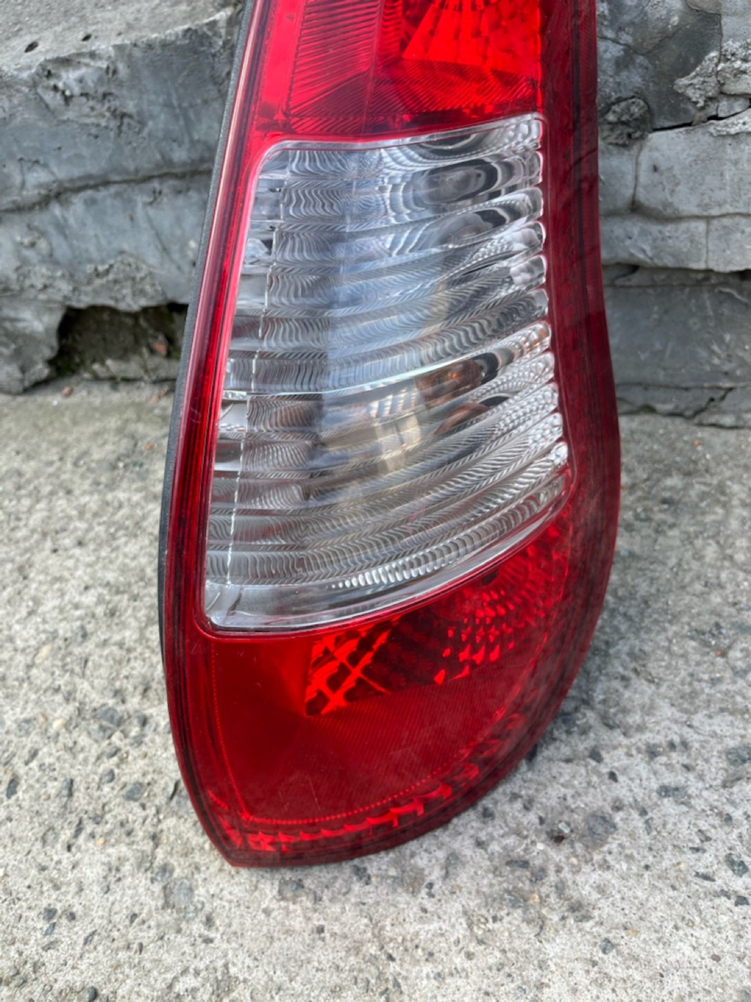 https://gcs.partsauto.market/rn-stockpro.appspot.com/thmbs/userImages/74b999aff9da8d5a09f9ff26dc196135/part/c01e2915-4364-43de-90de-cae7d3b7afc4_1747397067434.jpg