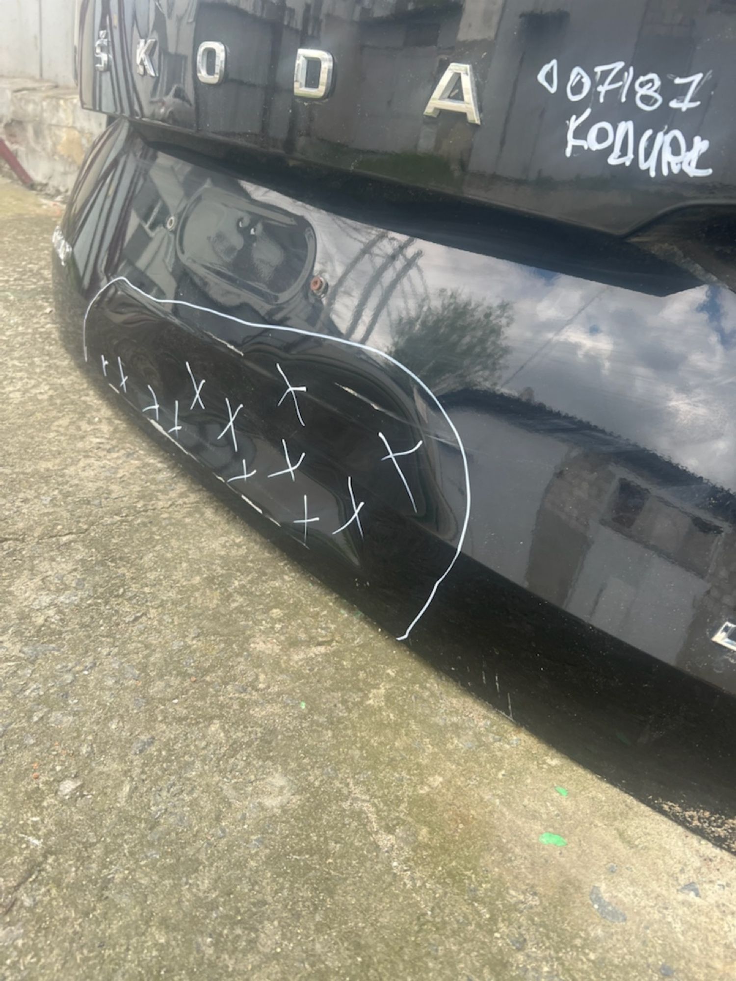 https://gcs.partsauto.market/rn-stockpro.appspot.com/thmbs/userImages/74b999aff9da8d5a09f9ff26dc196135/part/c1075eb4-6a93-4075-a556-03029f490102_1747536367053.jpg