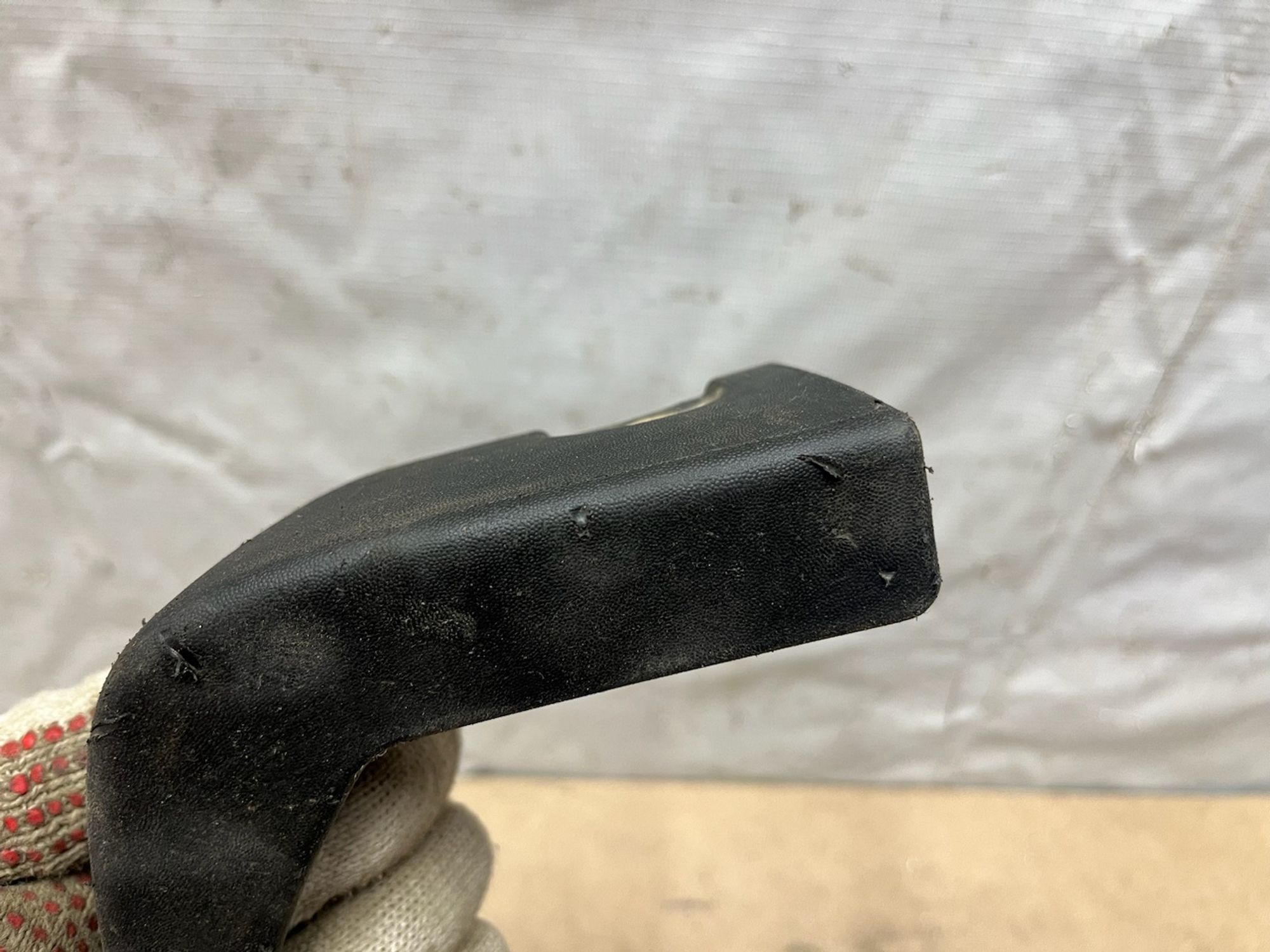 https://gcs.partsauto.market/rn-stockpro.appspot.com/thmbs/userImages/74b999aff9da8d5a09f9ff26dc196135/part/c11f09c8-736a-41eb-bbee-d2e158850961_1744369482279.jpg