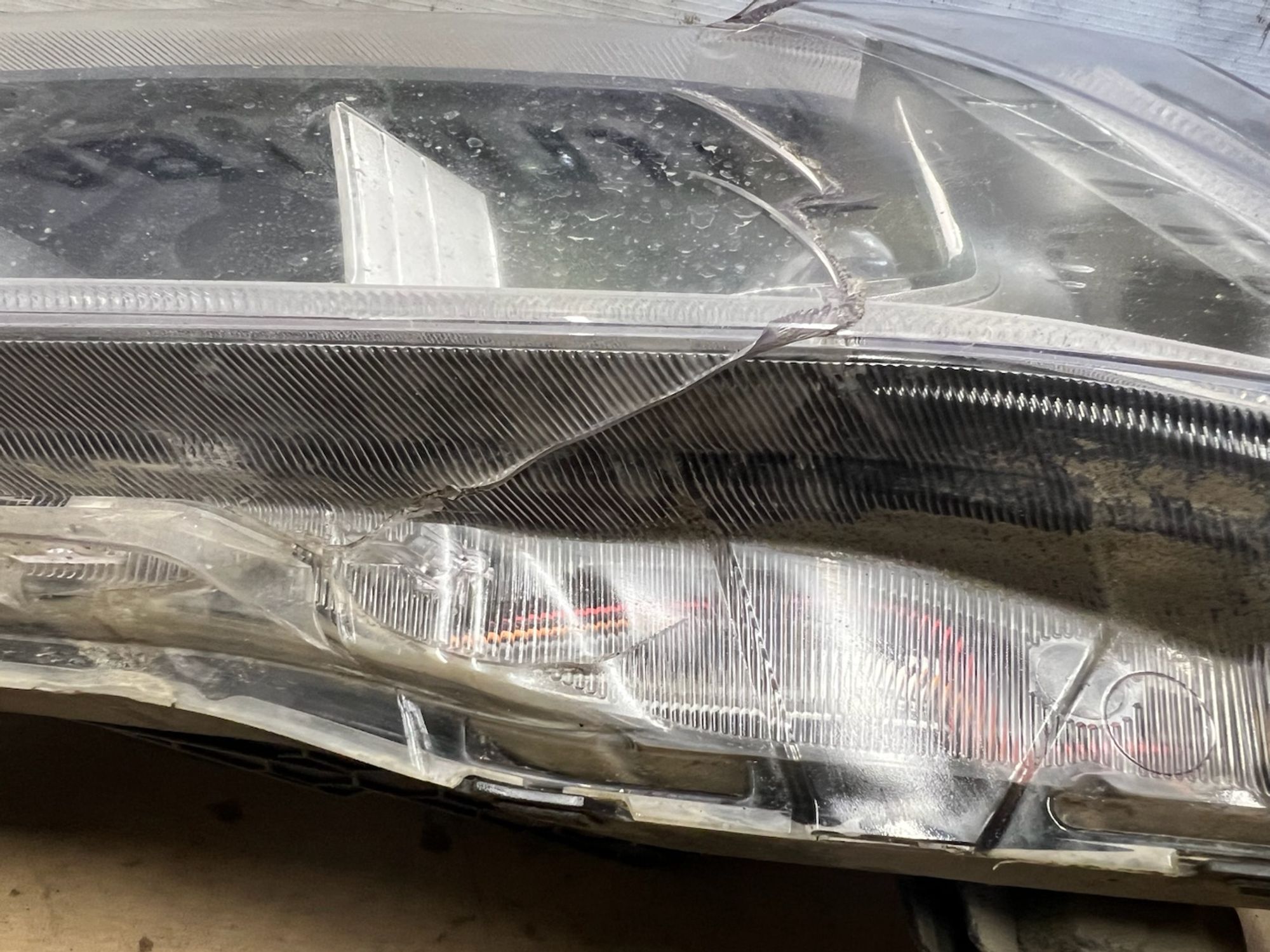 https://gcs.partsauto.market/rn-stockpro.appspot.com/thmbs/userImages/74b999aff9da8d5a09f9ff26dc196135/part/c219fec5-9906-407b-adeb-92e1ff7c2838_1747848823748.jpg
