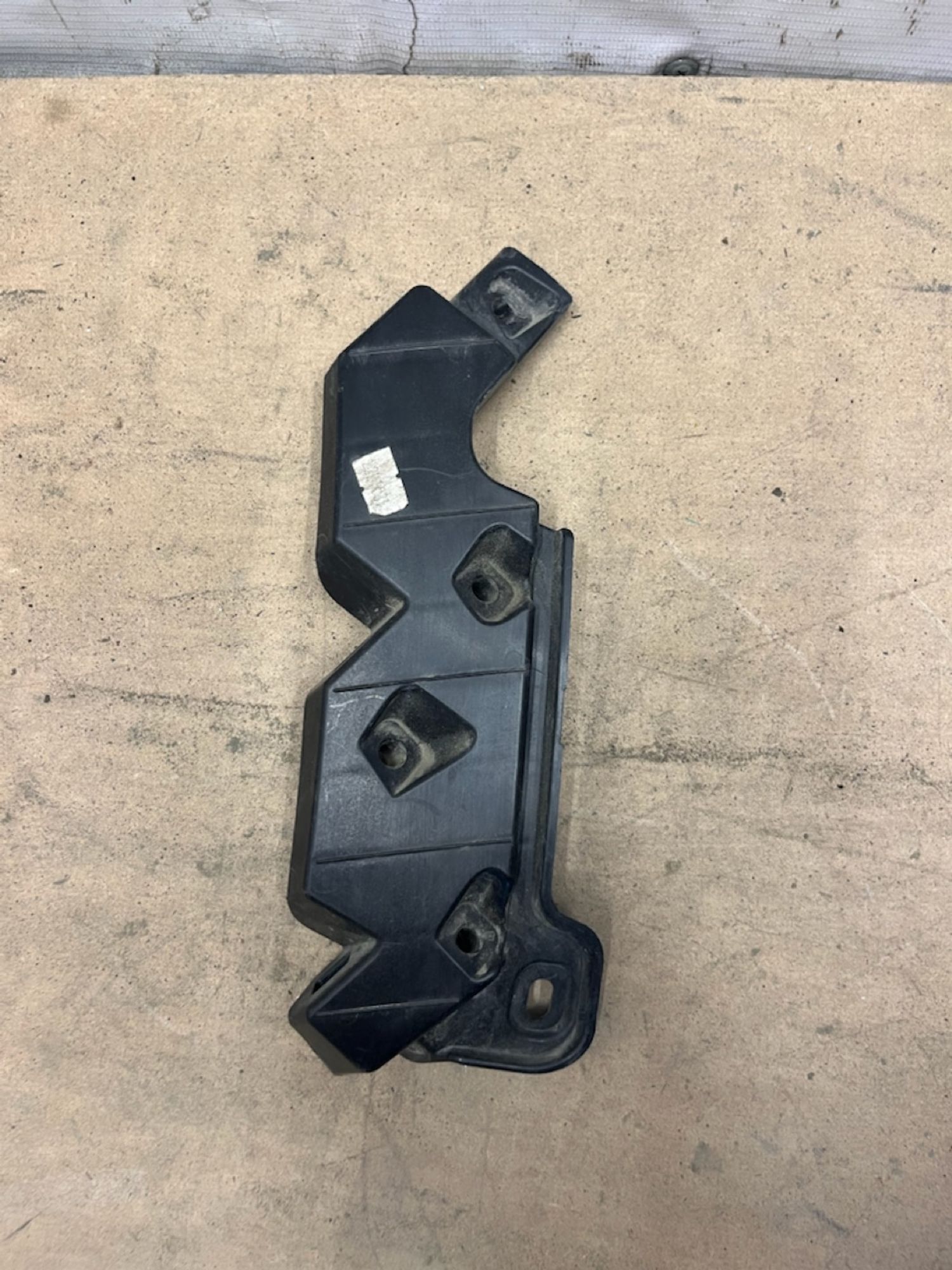 https://gcs.partsauto.market/rn-stockpro.appspot.com/thmbs/userImages/74b999aff9da8d5a09f9ff26dc196135/part/c39bb8d2-d15b-493c-a77c-777a2dd47403_1746184331355.jpg
