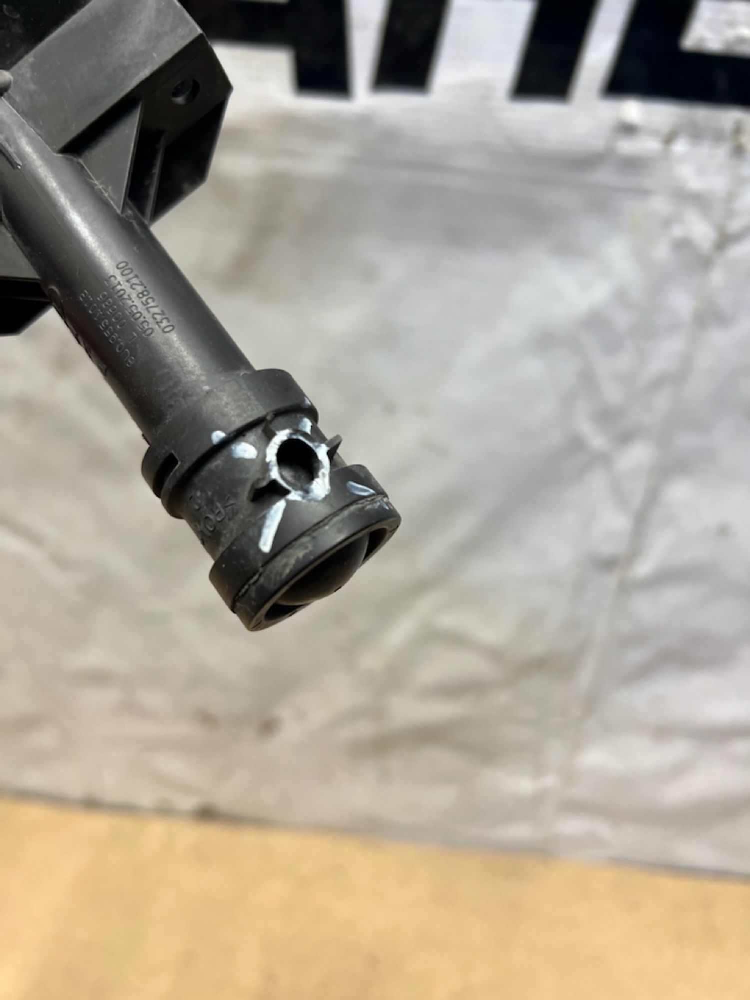 https://gcs.partsauto.market/rn-stockpro.appspot.com/thmbs/userImages/74b999aff9da8d5a09f9ff26dc196135/part/c4a81123-de60-4440-bdb2-cb75a46ca3cf_1745255388567.jpg