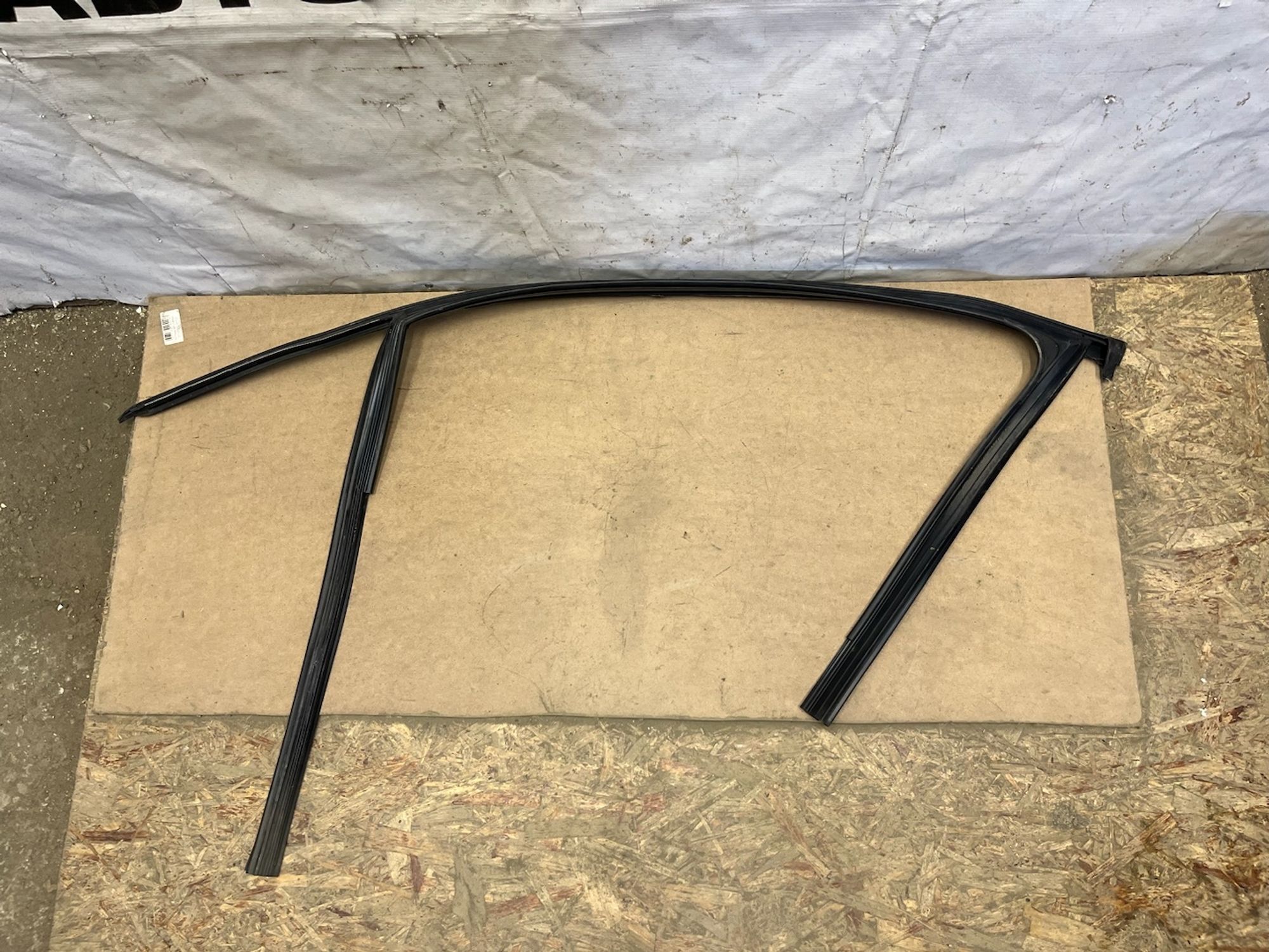 https://gcs.partsauto.market/rn-stockpro.appspot.com/thmbs/userImages/74b999aff9da8d5a09f9ff26dc196135/part/c52002bc-92cc-4f8b-9cc4-2e69050ea8ea_1750247769241.jpg
