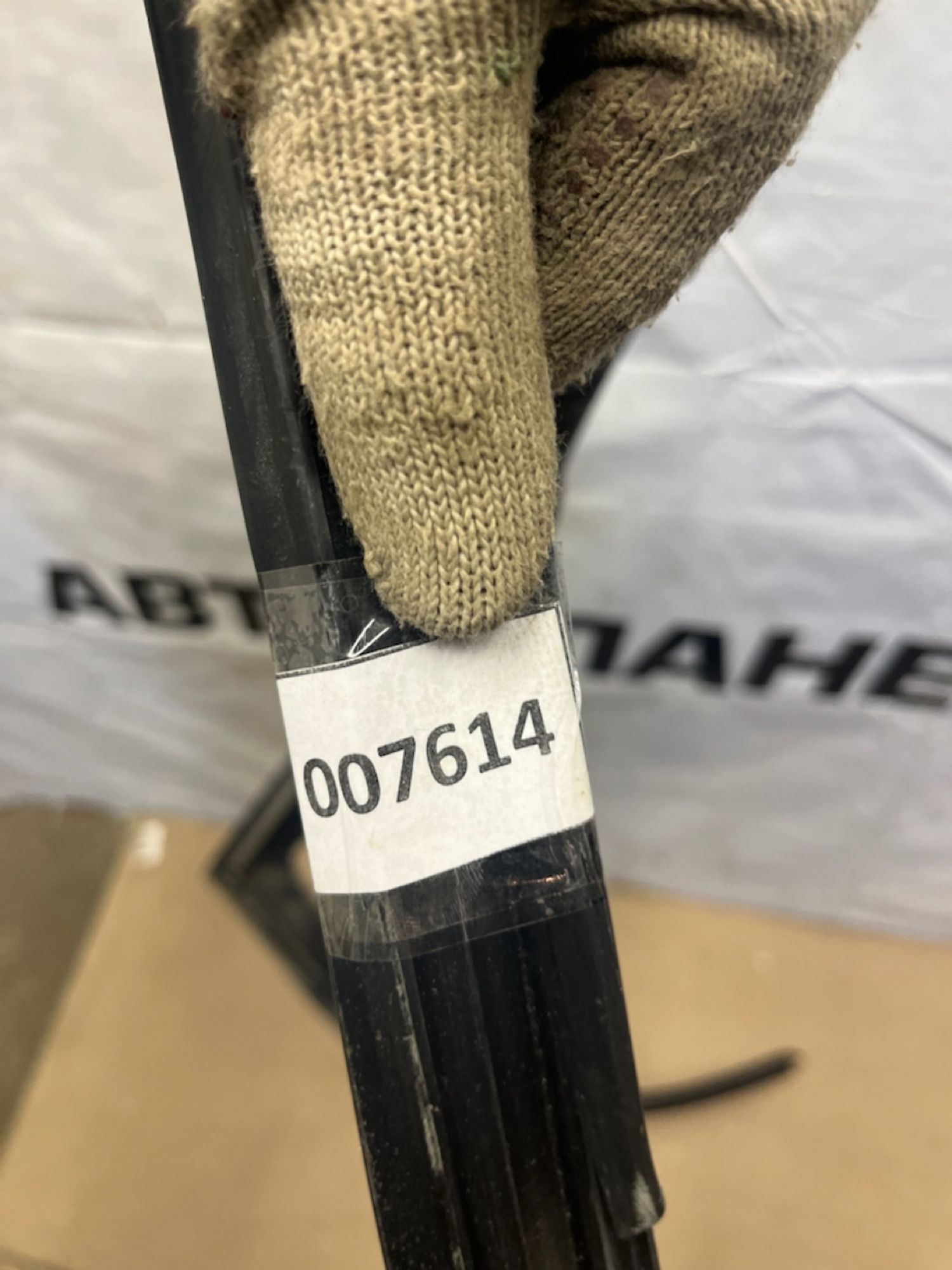 https://gcs.partsauto.market/rn-stockpro.appspot.com/thmbs/userImages/74b999aff9da8d5a09f9ff26dc196135/part/c54f871a-f014-435f-a2c6-772cc13fea30_1750314241877.jpg