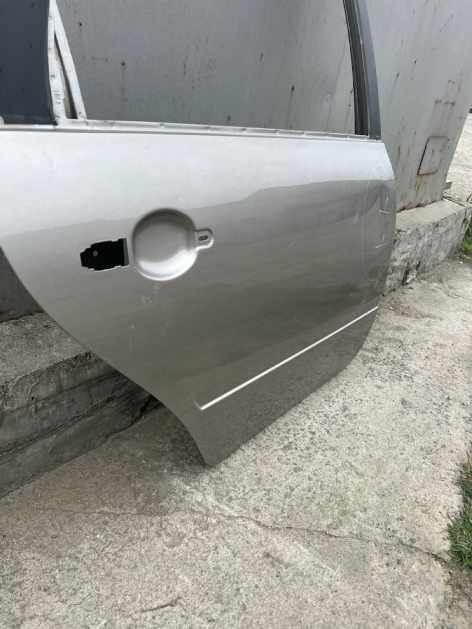 https://gcs.partsauto.market/rn-stockpro.appspot.com/thmbs/userImages/74b999aff9da8d5a09f9ff26dc196135/part/c5f604ee-0ec7-40df-8440-f43c61923593_1747673037528.jpg