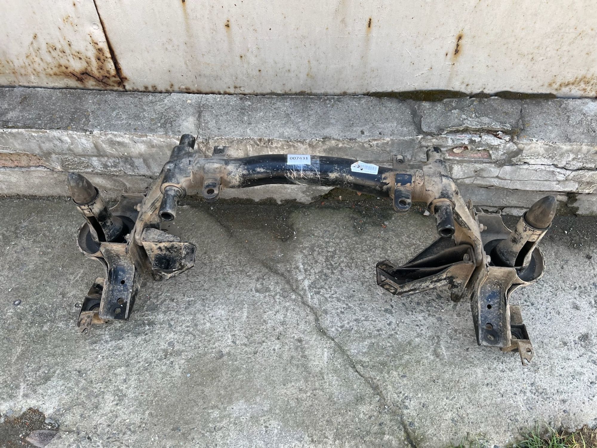 https://gcs.partsauto.market/rn-stockpro.appspot.com/thmbs/userImages/74b999aff9da8d5a09f9ff26dc196135/part/c62105fc-8408-4bb5-8f14-bb9ef4916fc4_1747587089281.jpg