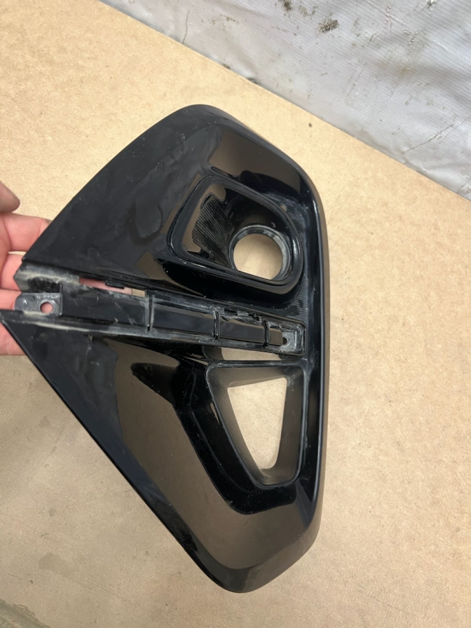 https://gcs.partsauto.market/rn-stockpro.appspot.com/thmbs/userImages/74b999aff9da8d5a09f9ff26dc196135/part/c6312cb2-ce85-4d35-90bc-e6343fec664a_1743699107072.jpg