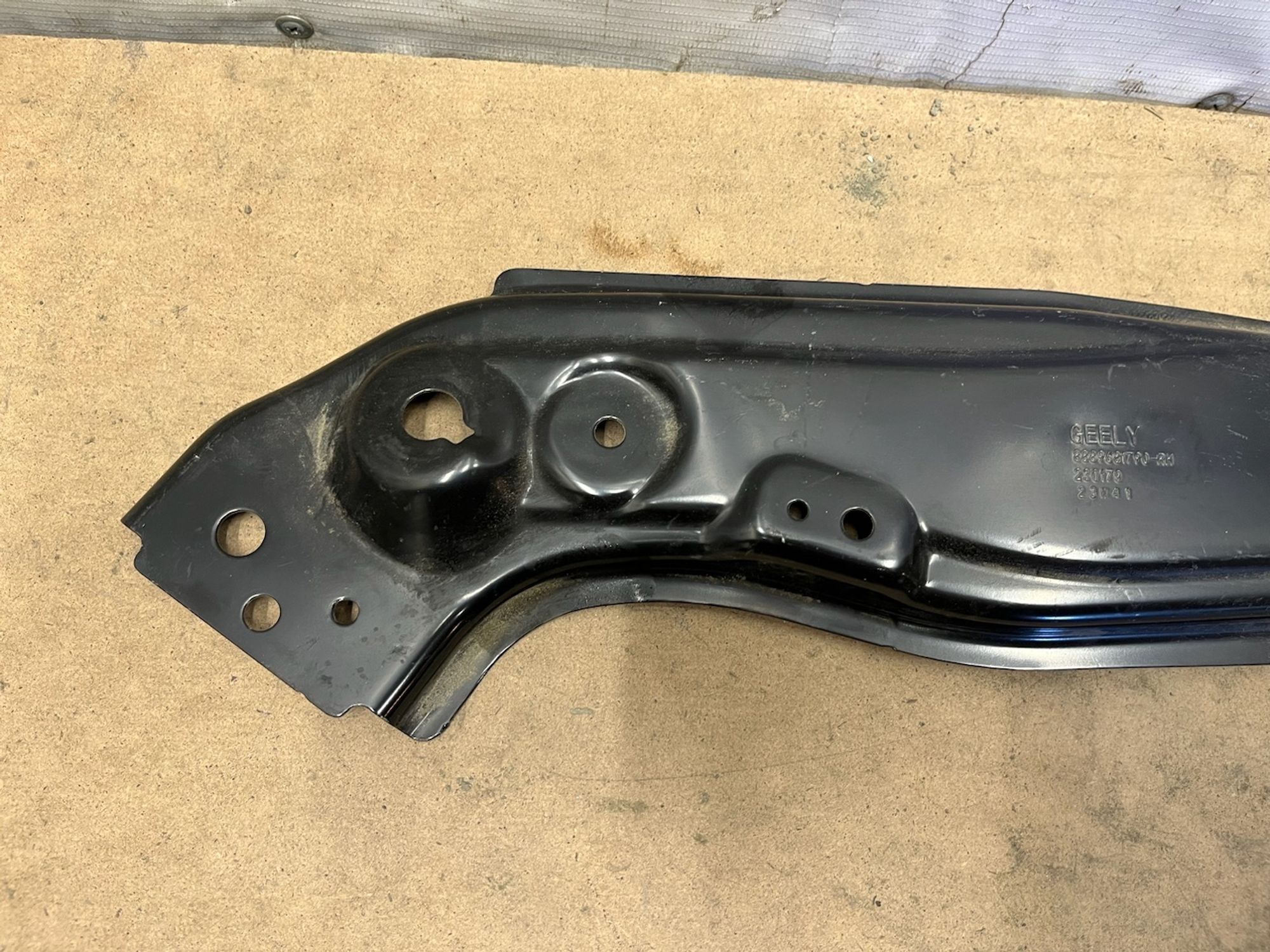 https://gcs.partsauto.market/rn-stockpro.appspot.com/thmbs/userImages/74b999aff9da8d5a09f9ff26dc196135/part/c7347dbc-9529-4f08-99ab-748fb662eb11_1748419598874.jpg