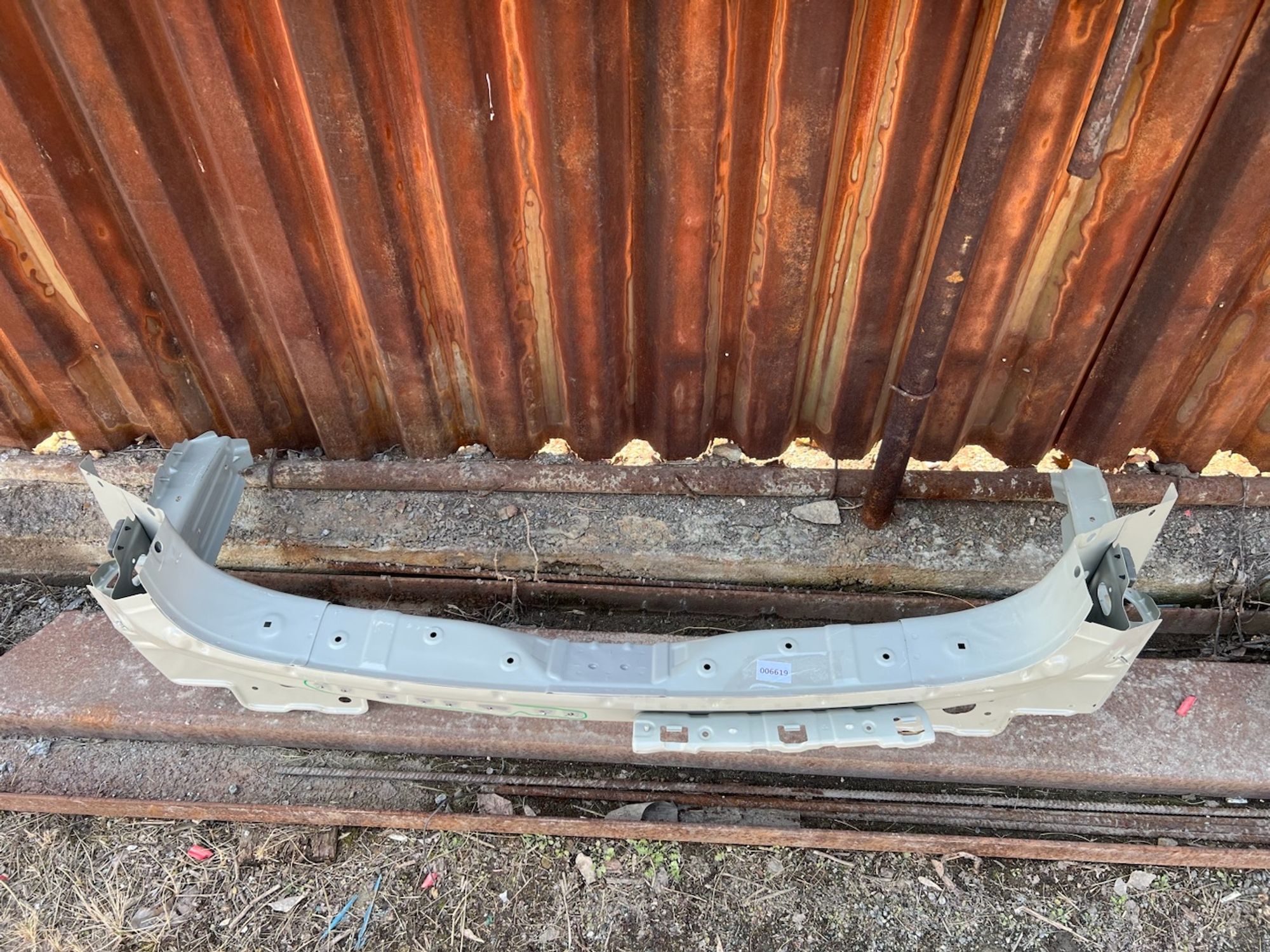 https://gcs.partsauto.market/rn-stockpro.appspot.com/thmbs/userImages/74b999aff9da8d5a09f9ff26dc196135/part/c8946957-a0d4-4aad-b7c8-ca82d106de38_1744045488703.jpg