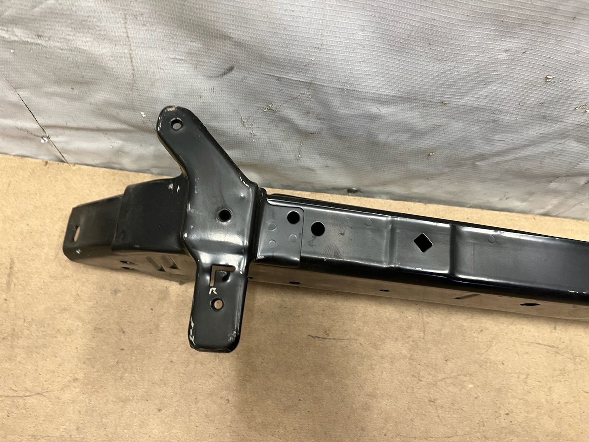 https://gcs.partsauto.market/rn-stockpro.appspot.com/thmbs/userImages/74b999aff9da8d5a09f9ff26dc196135/part/ca41ea19-1a4d-4570-b4f8-15c137fc6f4c_1744373101208.jpg