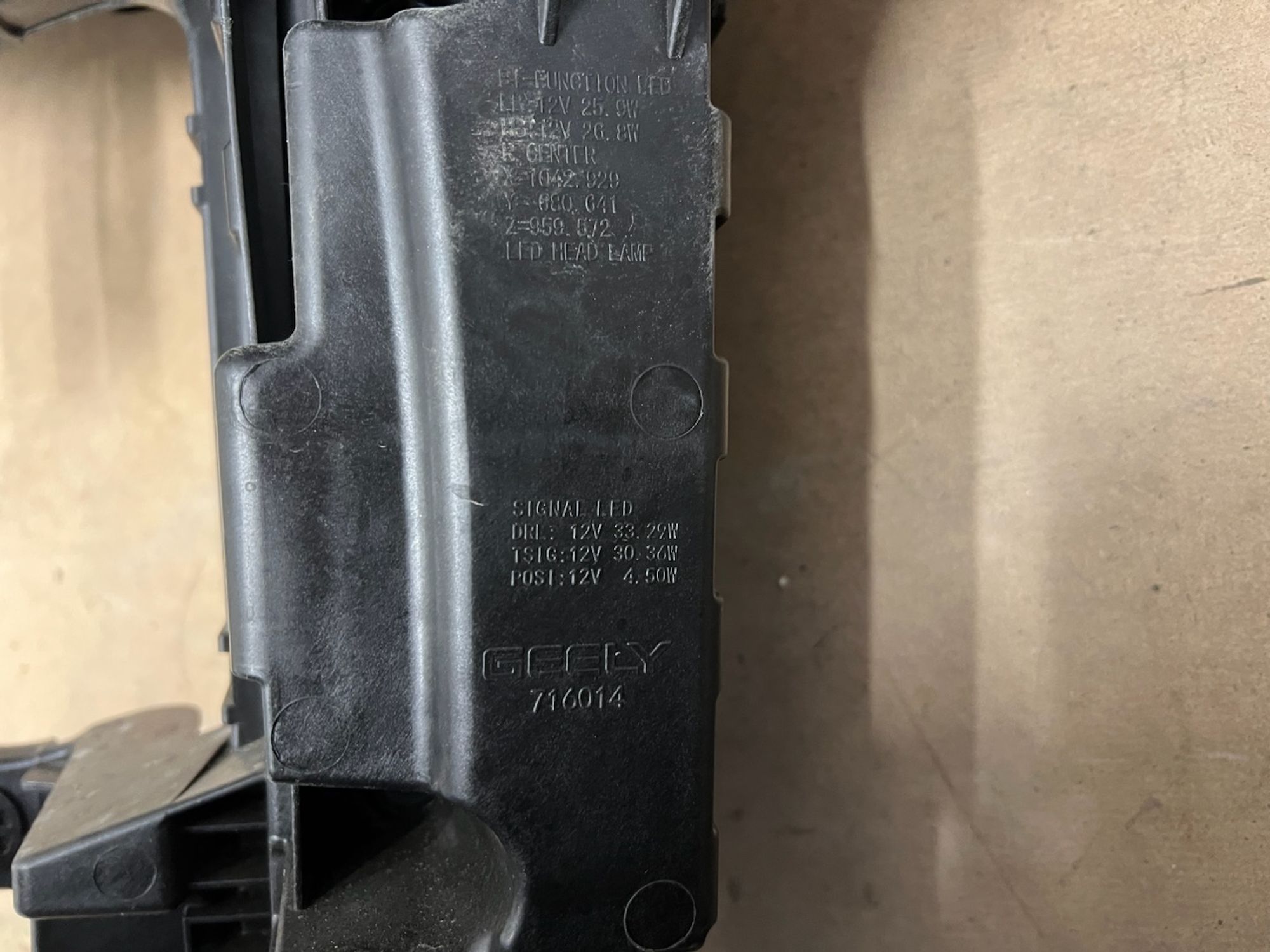https://gcs.partsauto.market/rn-stockpro.appspot.com/thmbs/userImages/74b999aff9da8d5a09f9ff26dc196135/part/cae4a39d-7f79-44cd-8490-65df7e631414_1743703233086.jpg