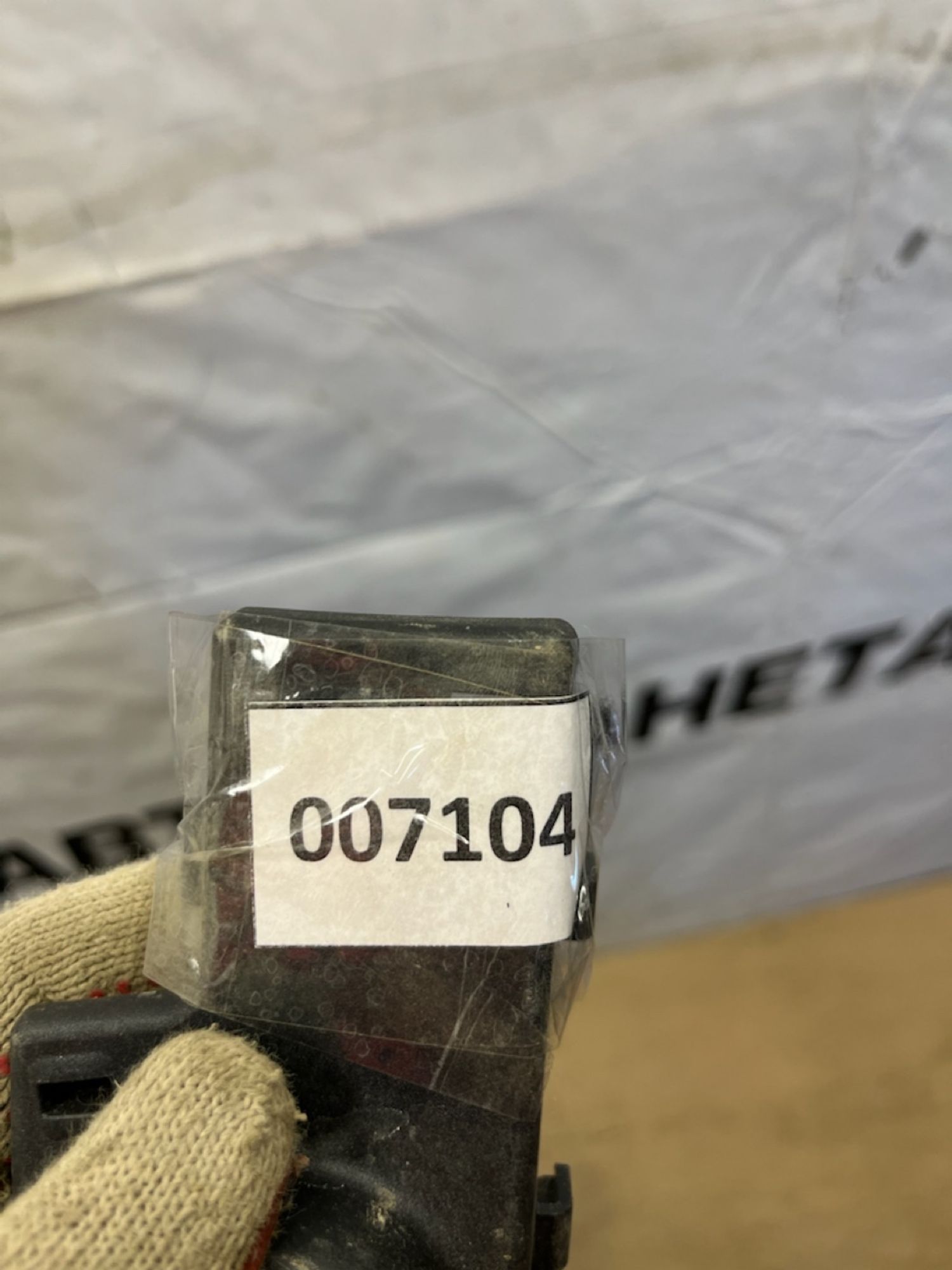 https://gcs.partsauto.market/rn-stockpro.appspot.com/thmbs/userImages/74b999aff9da8d5a09f9ff26dc196135/part/ccccf2ac-35ae-4d18-84bc-9f7df610798b_1746189276632.jpg