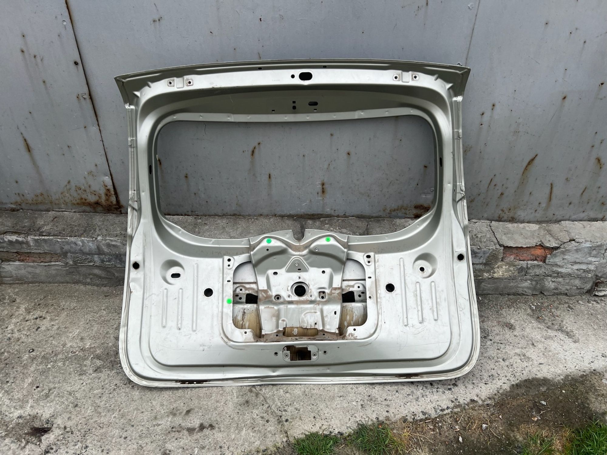 https://gcs.partsauto.market/rn-stockpro.appspot.com/thmbs/userImages/74b999aff9da8d5a09f9ff26dc196135/part/cd662a17-c72f-4232-85da-a2a5e31390bd_1747673468257.jpg