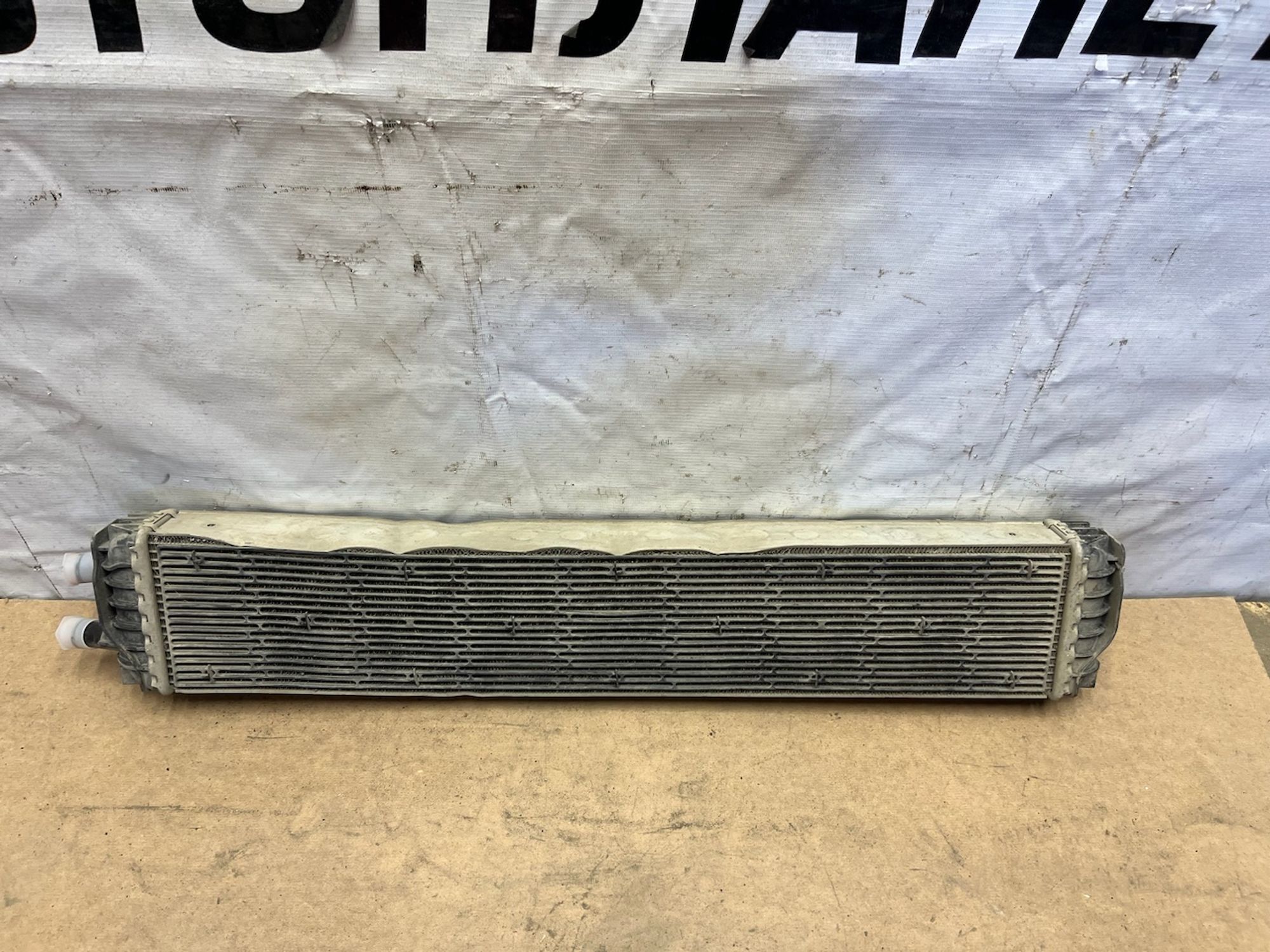 https://gcs.partsauto.market/rn-stockpro.appspot.com/thmbs/userImages/74b999aff9da8d5a09f9ff26dc196135/part/ce4e919c-ac0f-48f9-8142-a9e43bdba25d_1747049938648.jpg