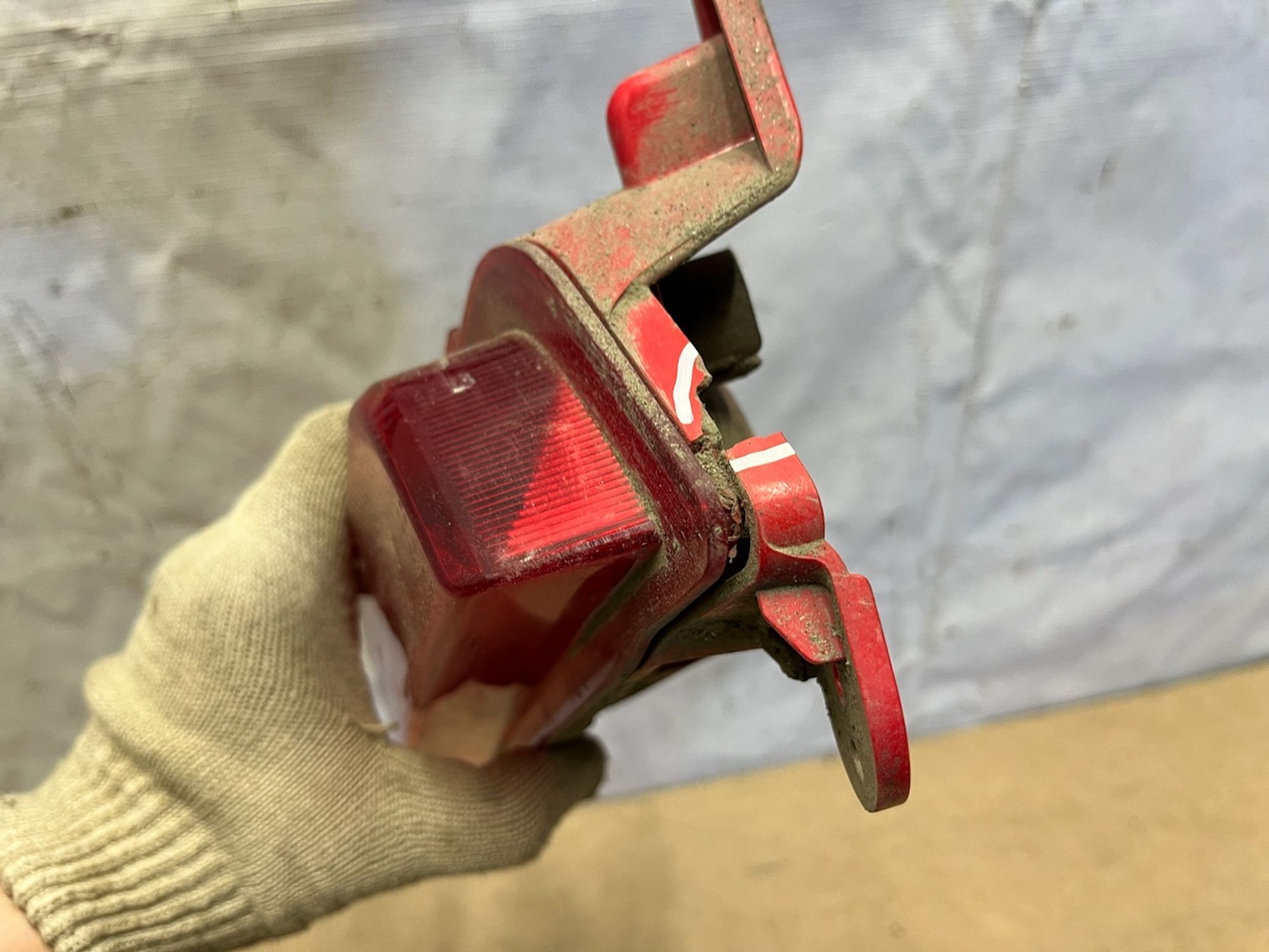 https://gcs.partsauto.market/rn-stockpro.appspot.com/thmbs/userImages/74b999aff9da8d5a09f9ff26dc196135/part/d092cfef-1ba5-4abc-b87b-4503953c4773_1747918259290.jpg