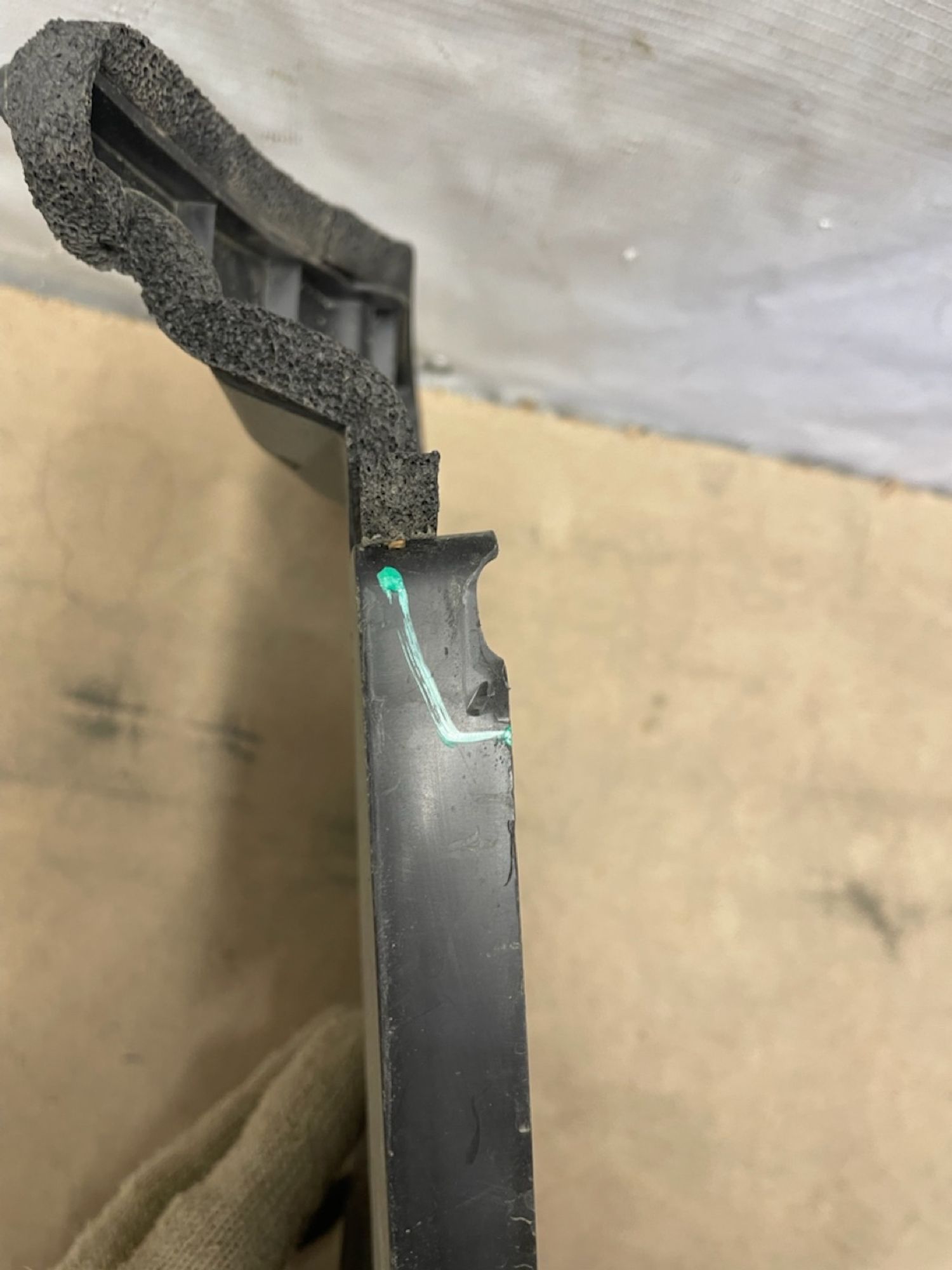 https://gcs.partsauto.market/rn-stockpro.appspot.com/thmbs/userImages/74b999aff9da8d5a09f9ff26dc196135/part/d1f605c6-539a-411a-a2e9-ffef8527902c_1740482775434.jpg